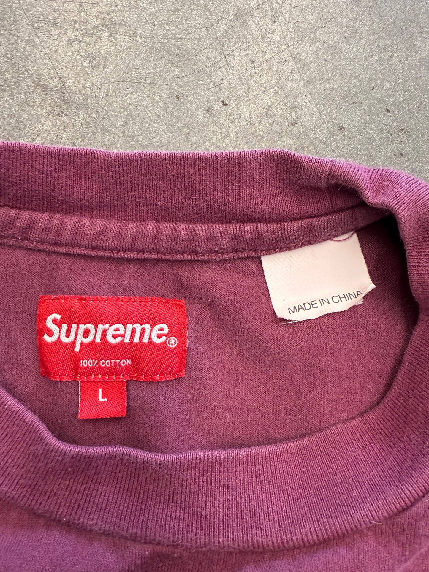 SUPREME SMALL BOX TEE - BURGUNDY