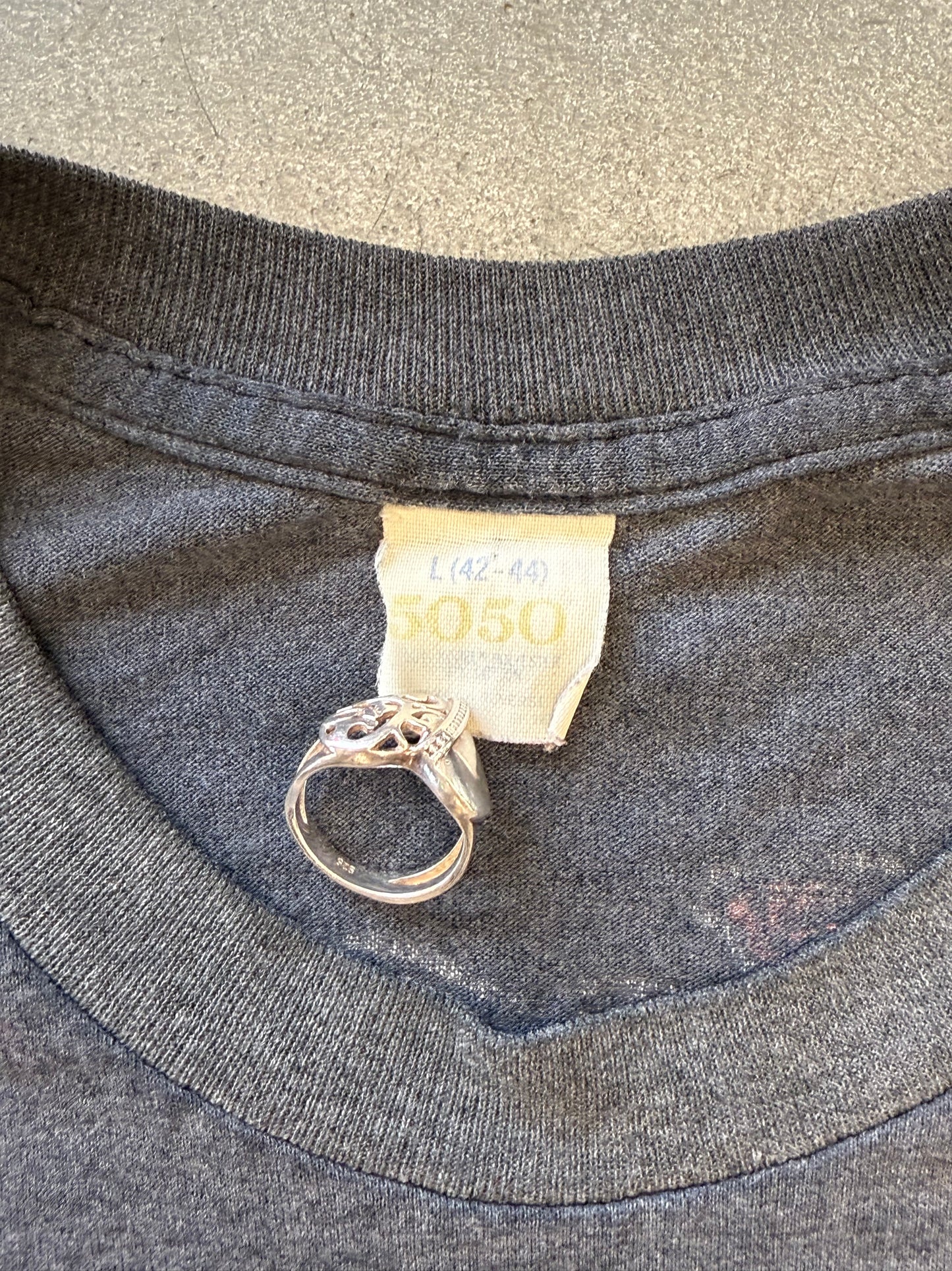 1990 MOTLEY CRUE HOME SWEET HOME DR FEEL GOOD TOUR TEE (5050 TAG)