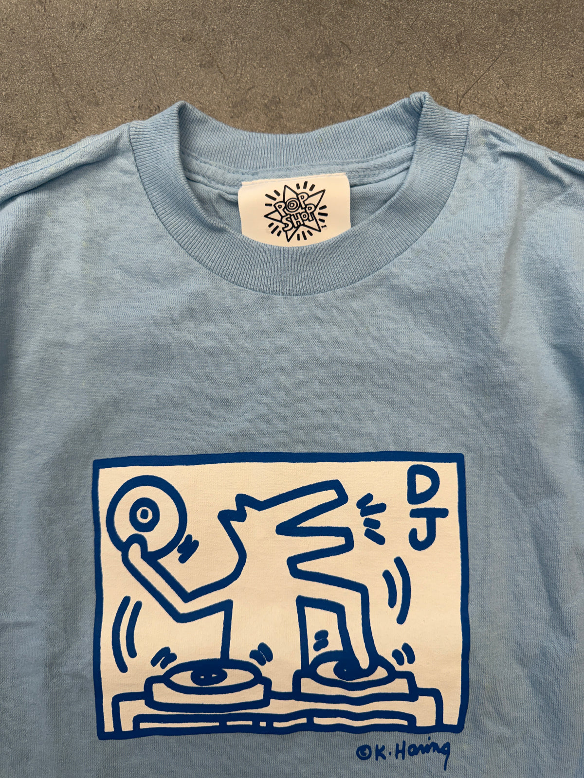 Y2K VINTAGE KEITH HARING DJ DOG KIDS TEE (POP SHOP ESTATE TAG)
