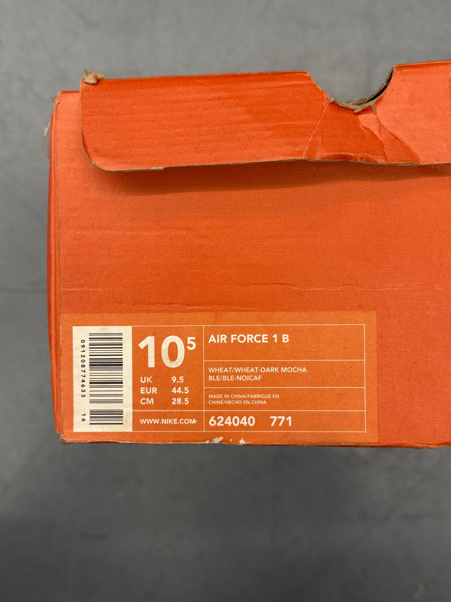 2002 NIKE DUNK LOW PRO SB SUPREME 'BLACK CEMENT' (W/ REPLACEMENT BOX)