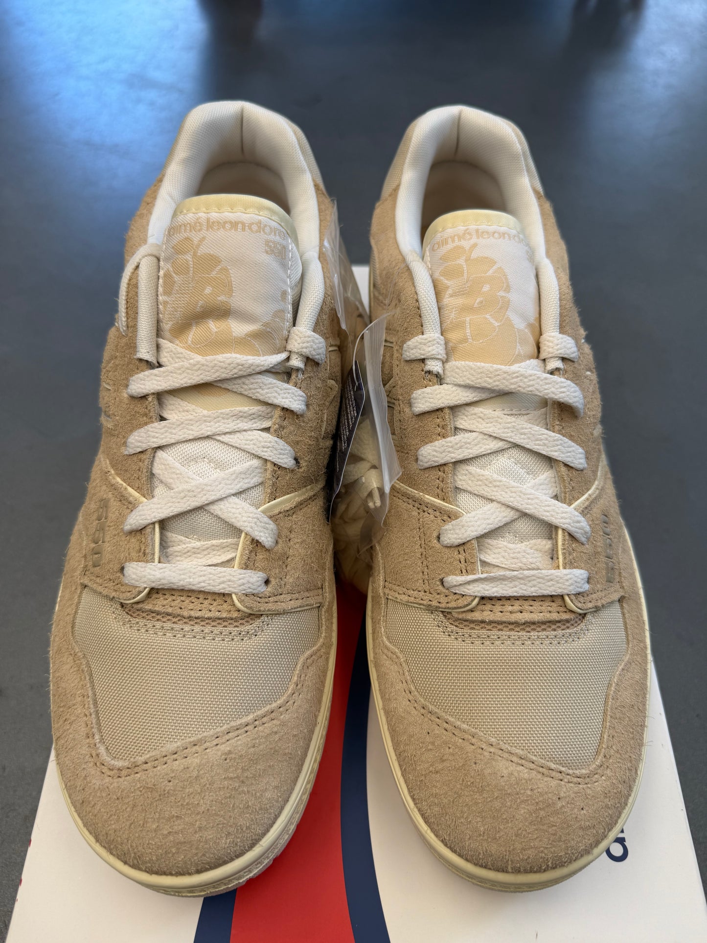 2023 SIZE 11 NEW BALANCE 550 AIME LEON DORE TAUPE SUEDE (NEW WITH BOX)