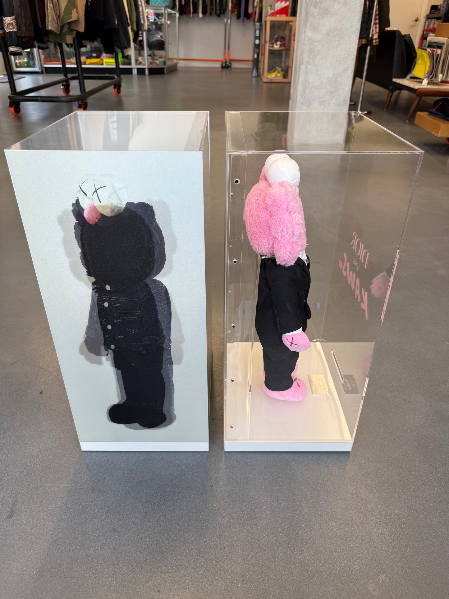 2019 KAWS BFF DIOR PLUSH SET OF 2 PINK #439 & BLACK #336