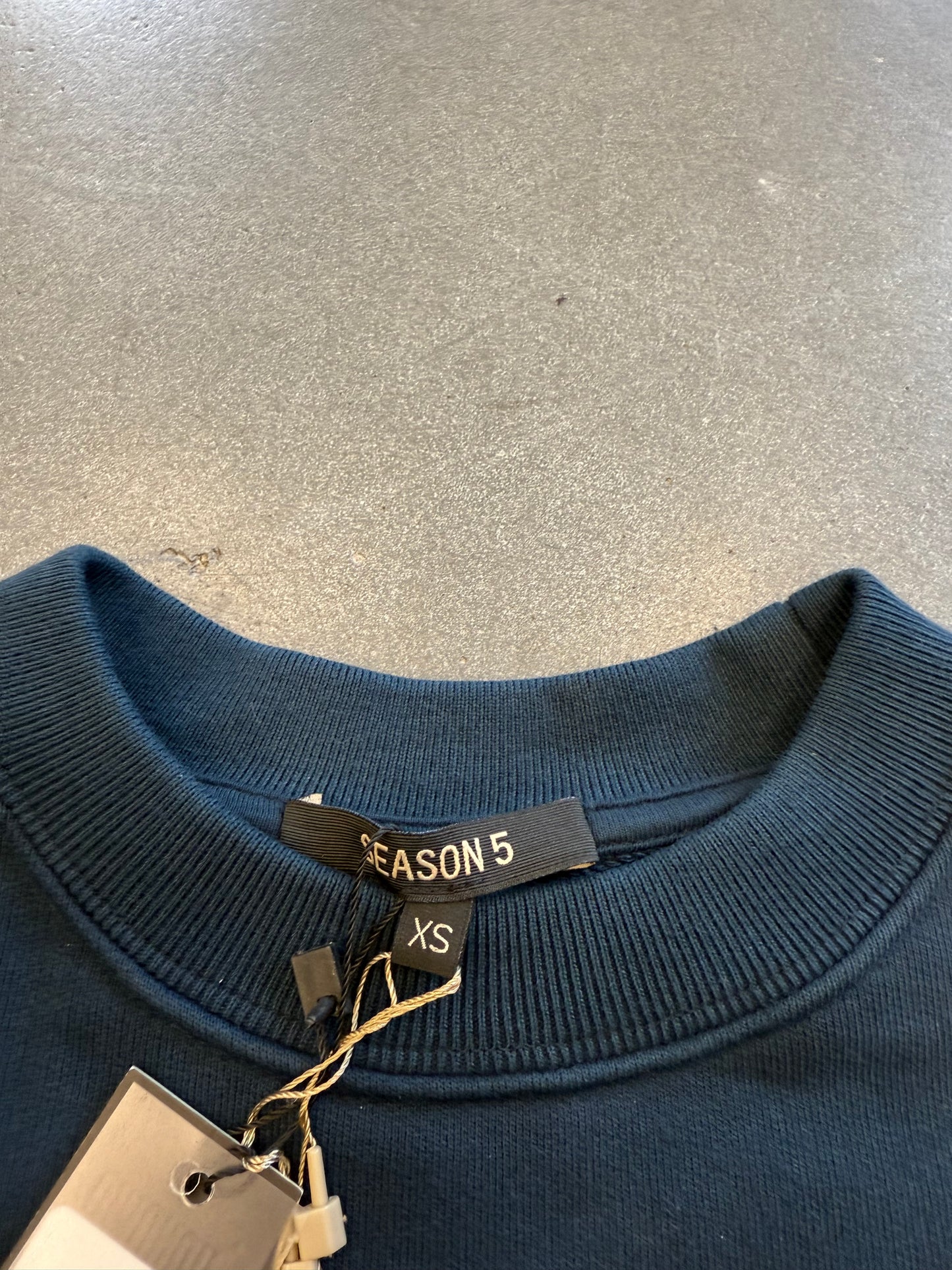 YEEZY SEASON 5 CALI CREWNECK - NAVY (XS) (NWT)
