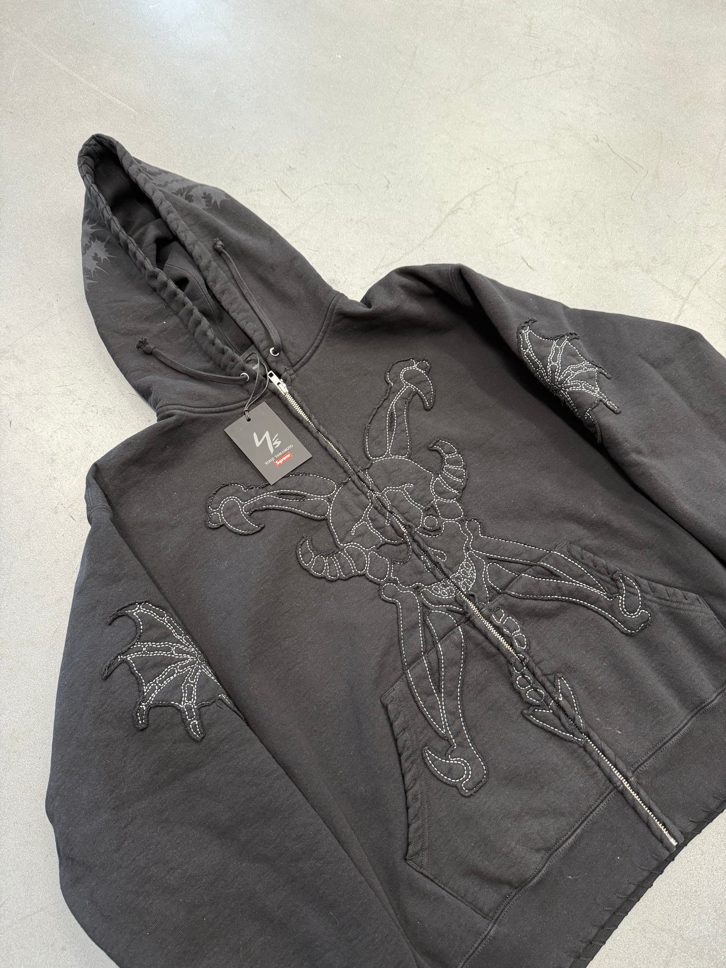 FW25 SUPREME X Y'S BY YOHJI YAMAMOTO ZIP UP HOODED SWEATSHIRT - BLACK (L)