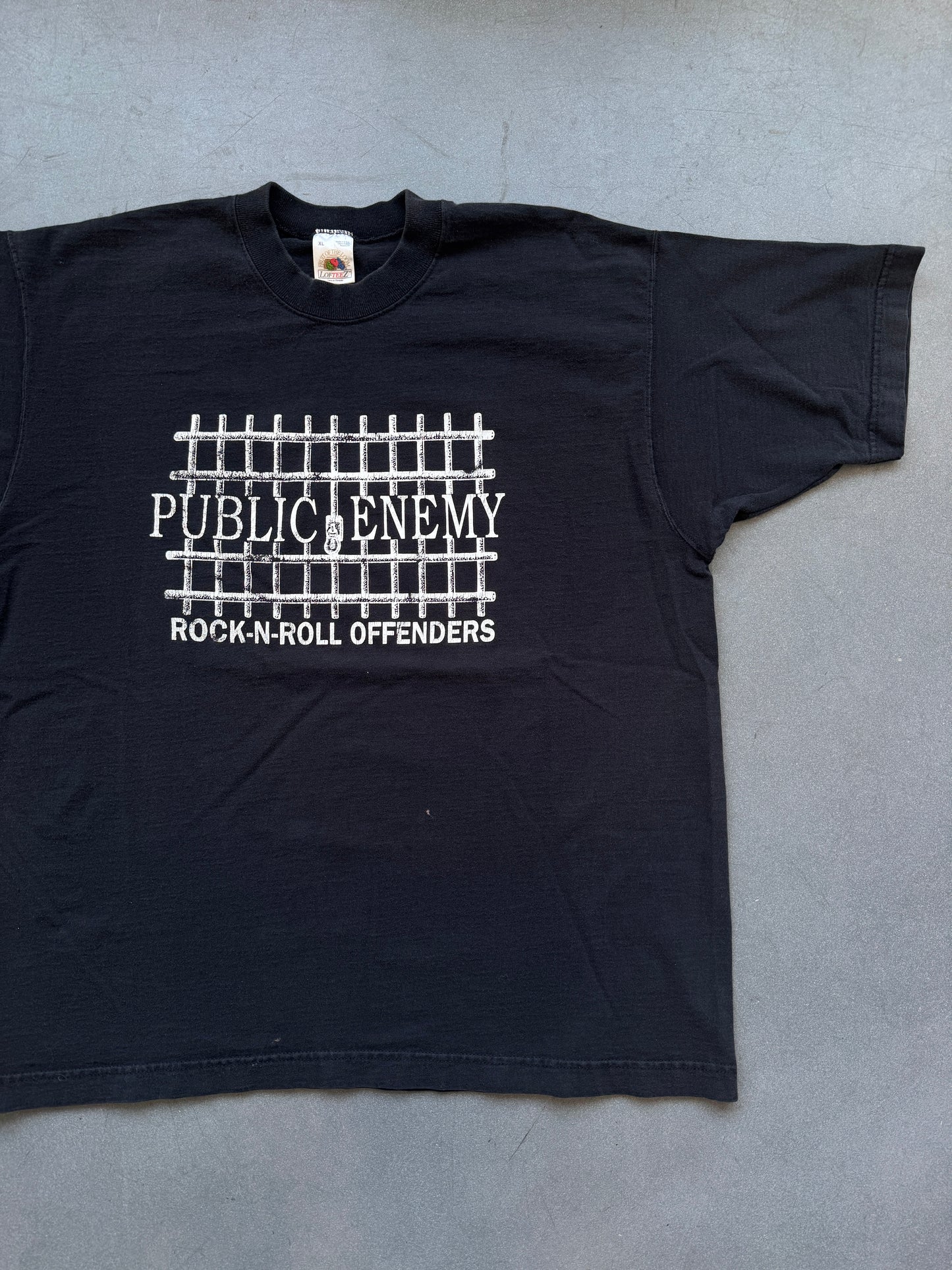 90'S PUBLIC ENEMY ROCK-N-ROLL OFFENDERS TEE (FOTL TAG)