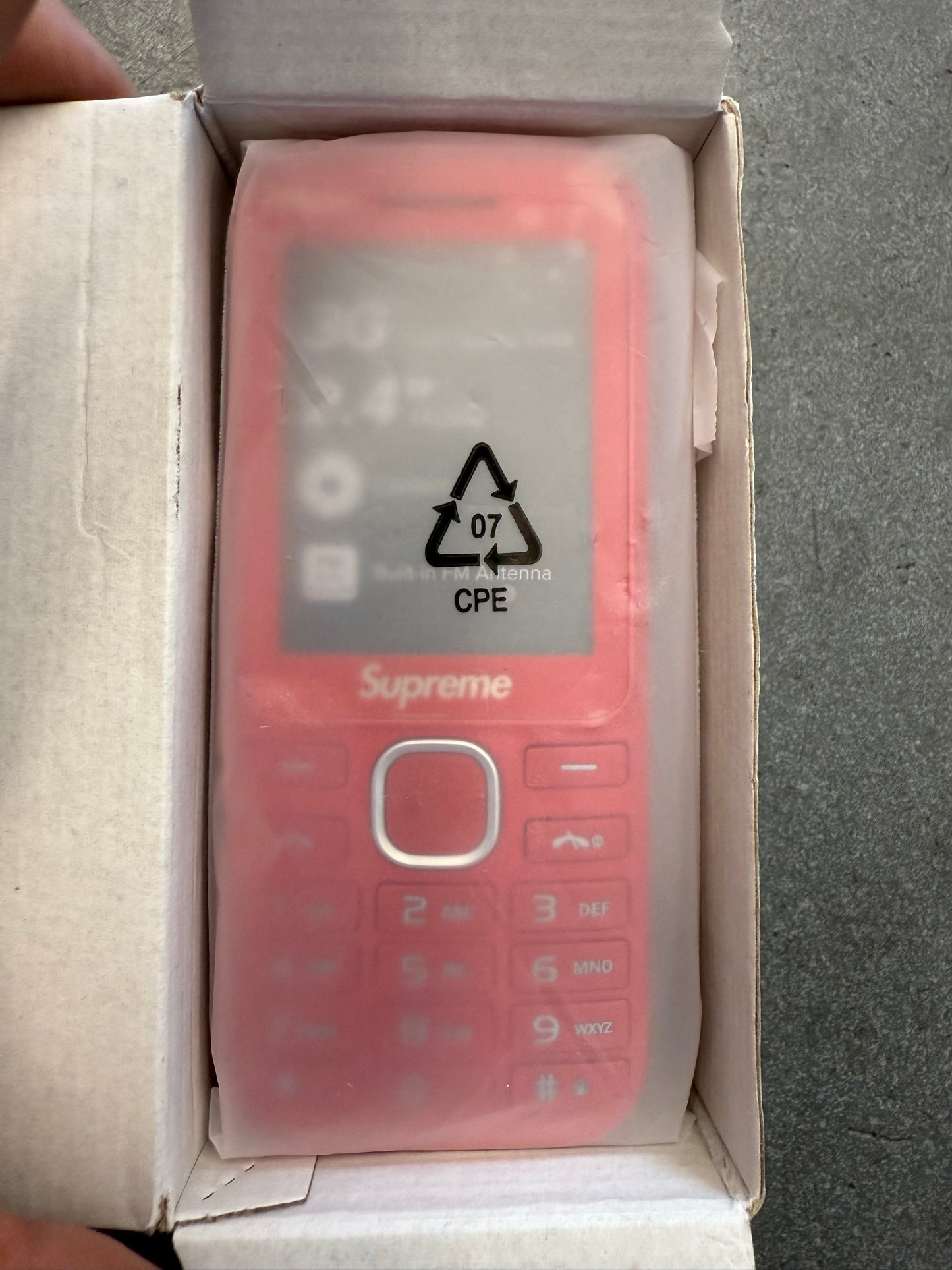 FW19 SUPREME BURNER PHONE (NEW IN BOX) - RED