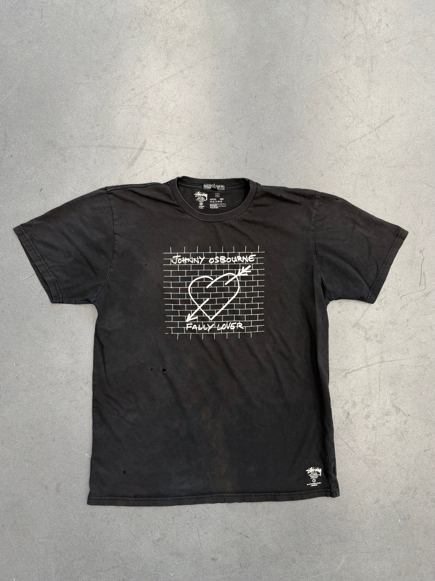 VINTAGE STUSSY JOHNNY OSBOURNE FALLY LOVER DISTRESSED TEE