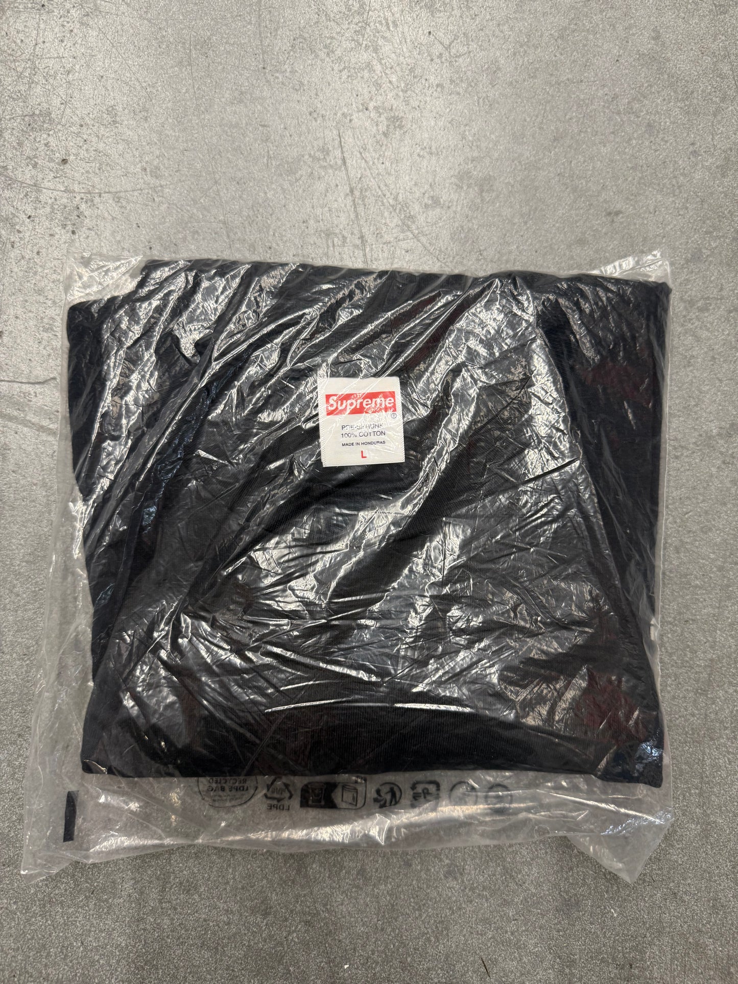 SS25 SUPREME SPONGEBOB CASTELLI RACING LONG SLEEVE TEE BLACK - LARGE