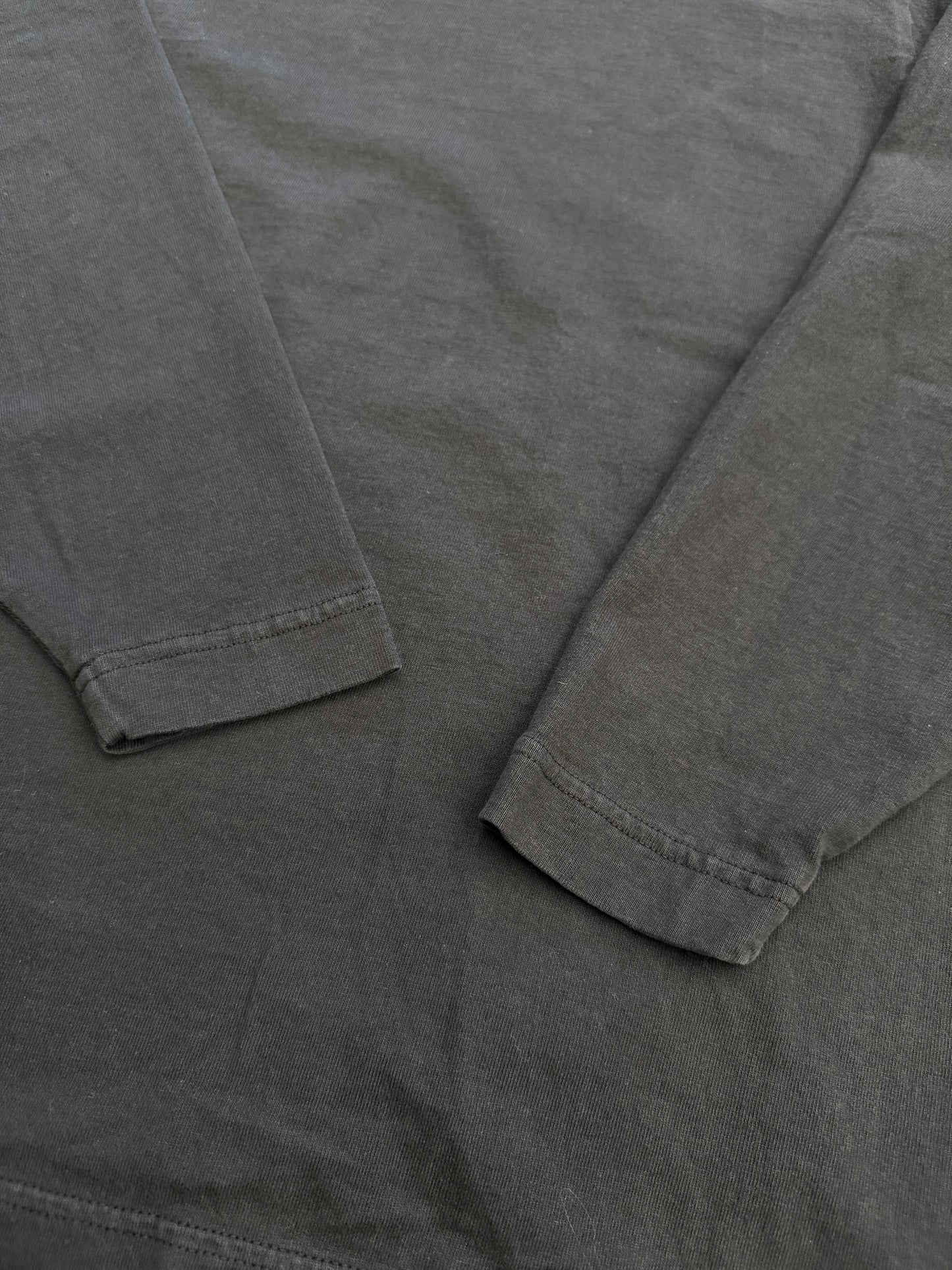 YEEZY GAP ENGINEERED BY BALENCIAGA LOGO LONG SLEEVE TEE - BLACK (XS)