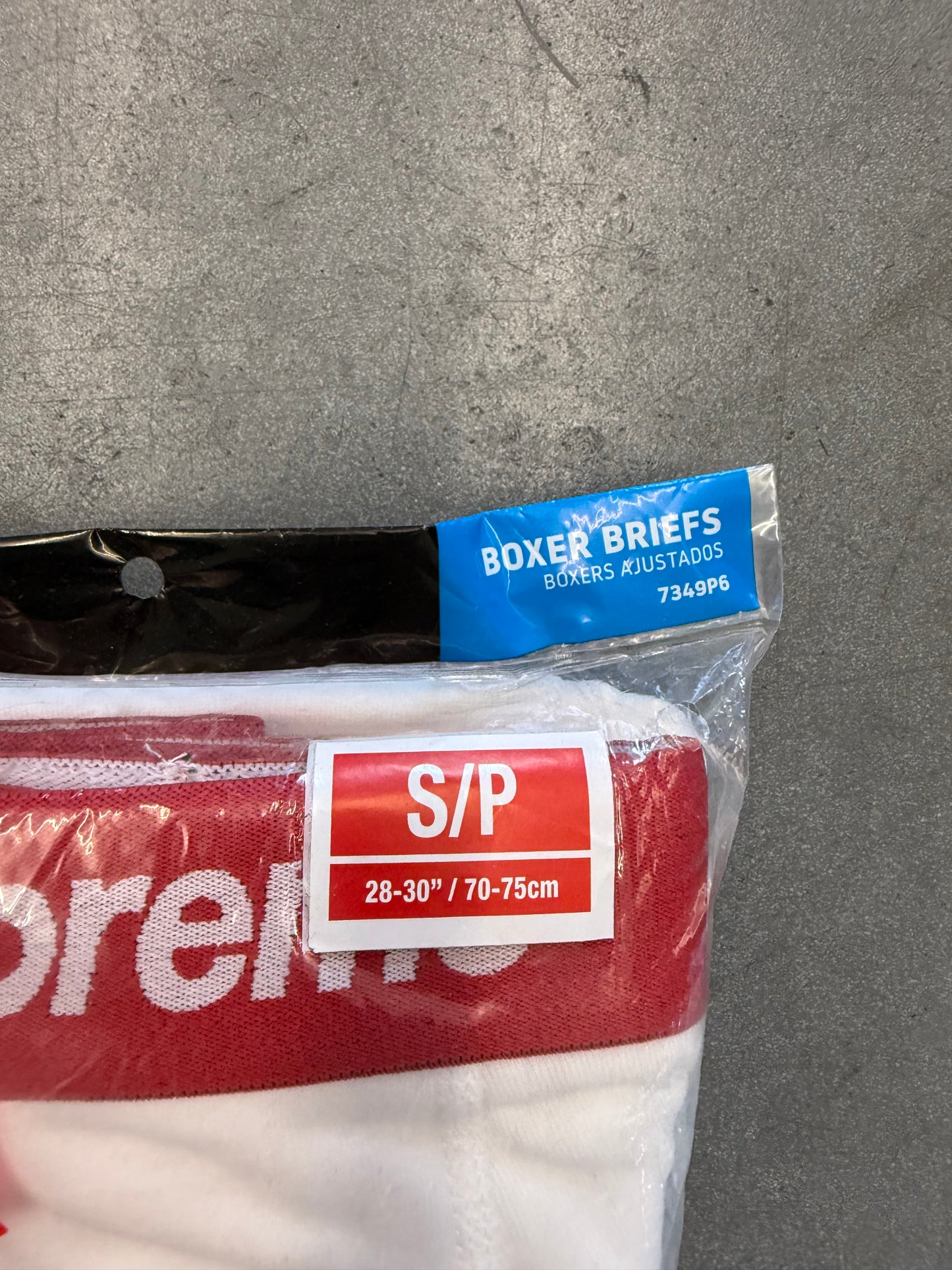SUPREME HANES BOXER BRIEFS WHITE 4 PACK (S)
