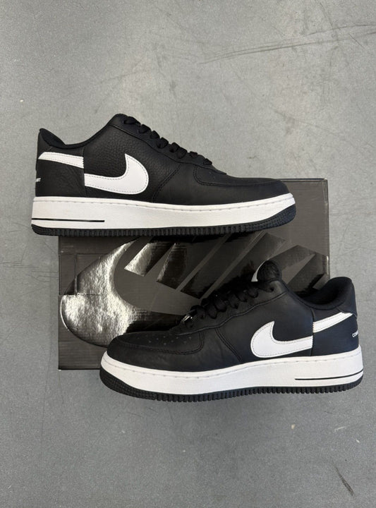 2018 SIZE 9 SUPREME CDG NIKE AIR FORCE 1 COMMES DES GARCONS (PRE-OWNED WITH BOX)