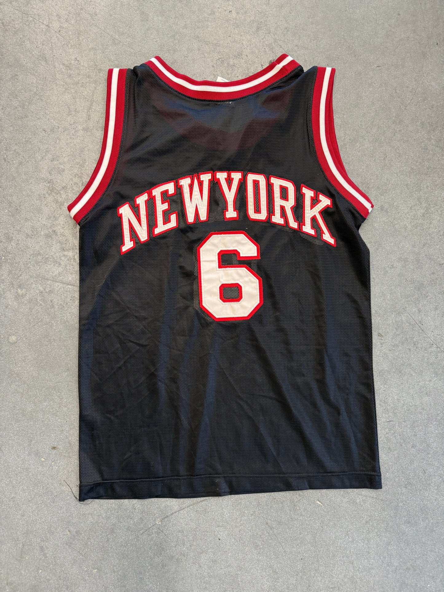 VINTAGE SUPREME "6" AWAY BASKETBALL JERSEY