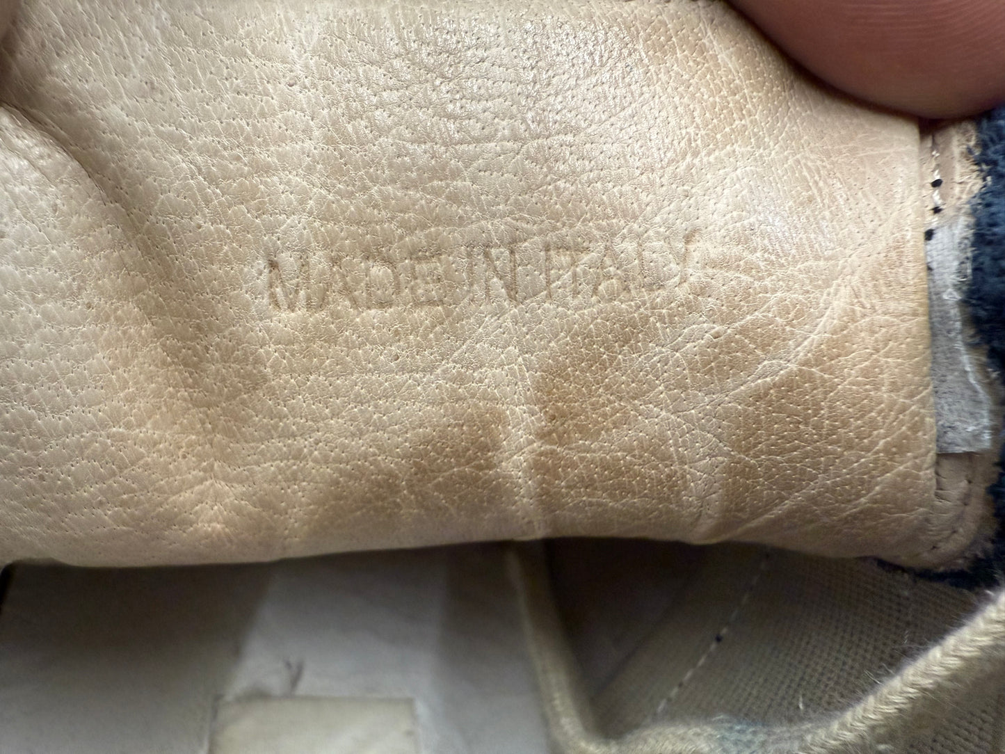 SIZE 41 MAISON MARGIELA REPLICA SNEAKER - NAVY BLUE (PRE-OWNED WITH BOX)