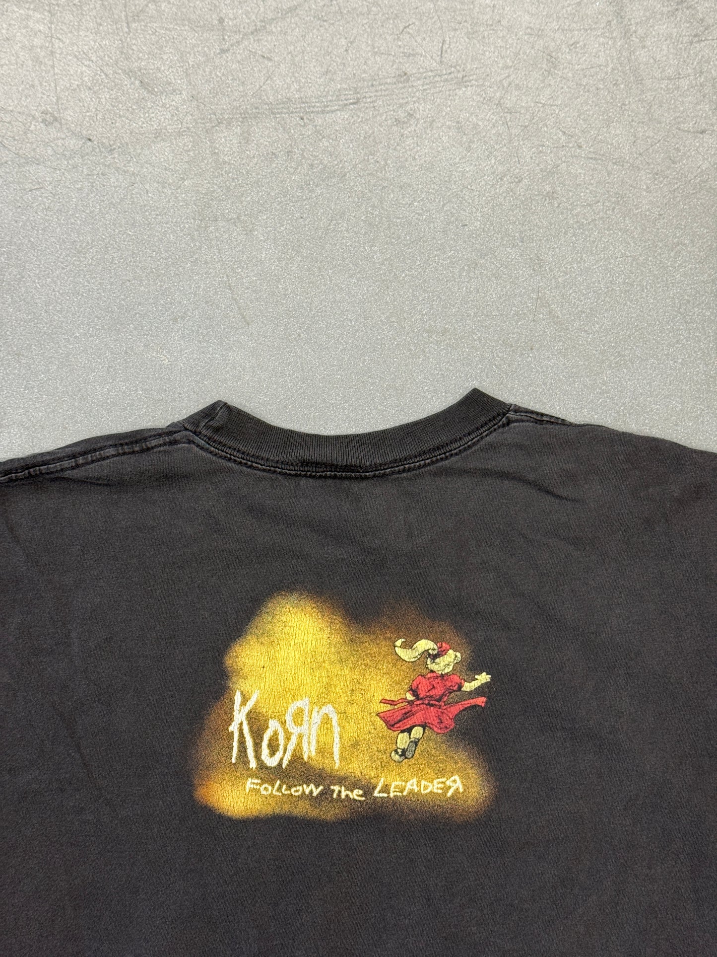 1998 KORN FOLLOW THE LEADER STAIRWAY TEE (GIANT TAG)