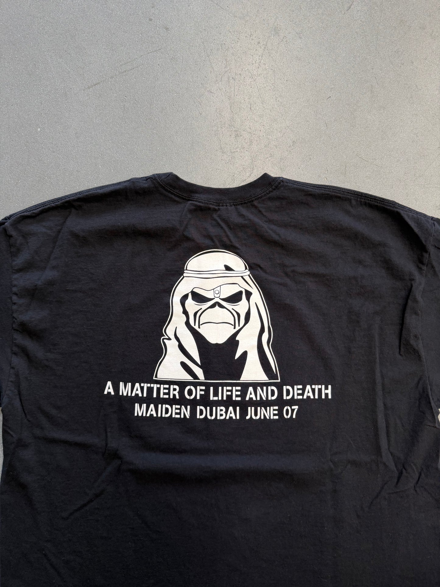 2007 IRON MAIDEN A MATTER OF LIFE AND DEATH MAIDEN DUBAI JUNE 07 TEE (HANES HEAVYWEIGHT TAG)
