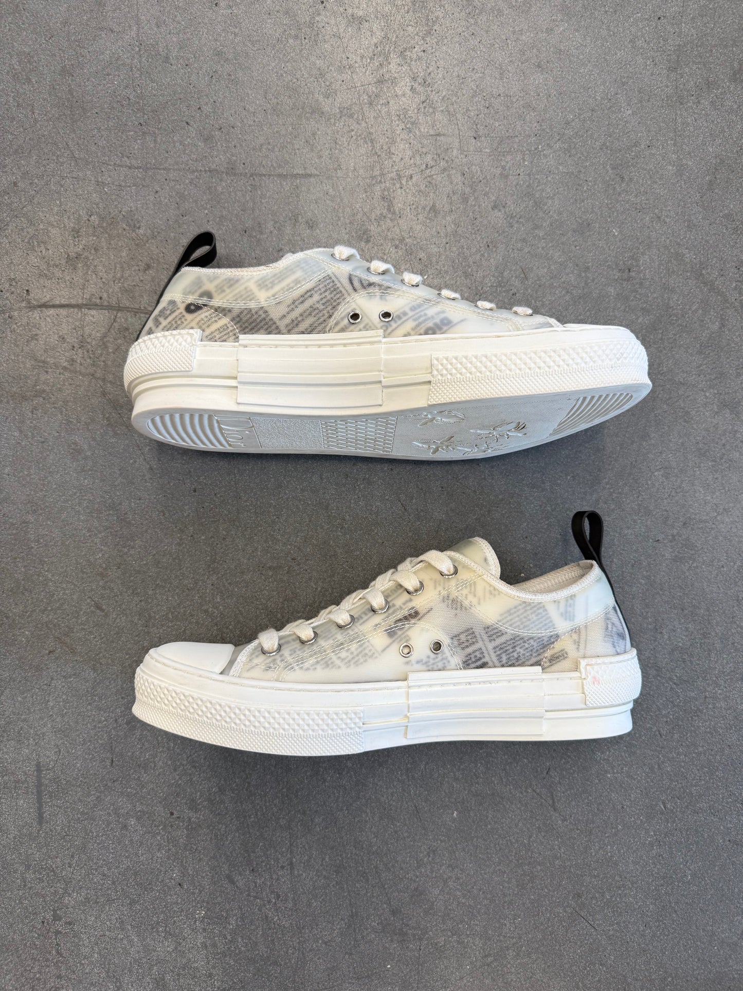 2020 SIZE 40 DIOR B23 LOW TOP DANIEL ARSHAM NEWSPAPER (PRE-OWNED REPLACEMENT BOX)