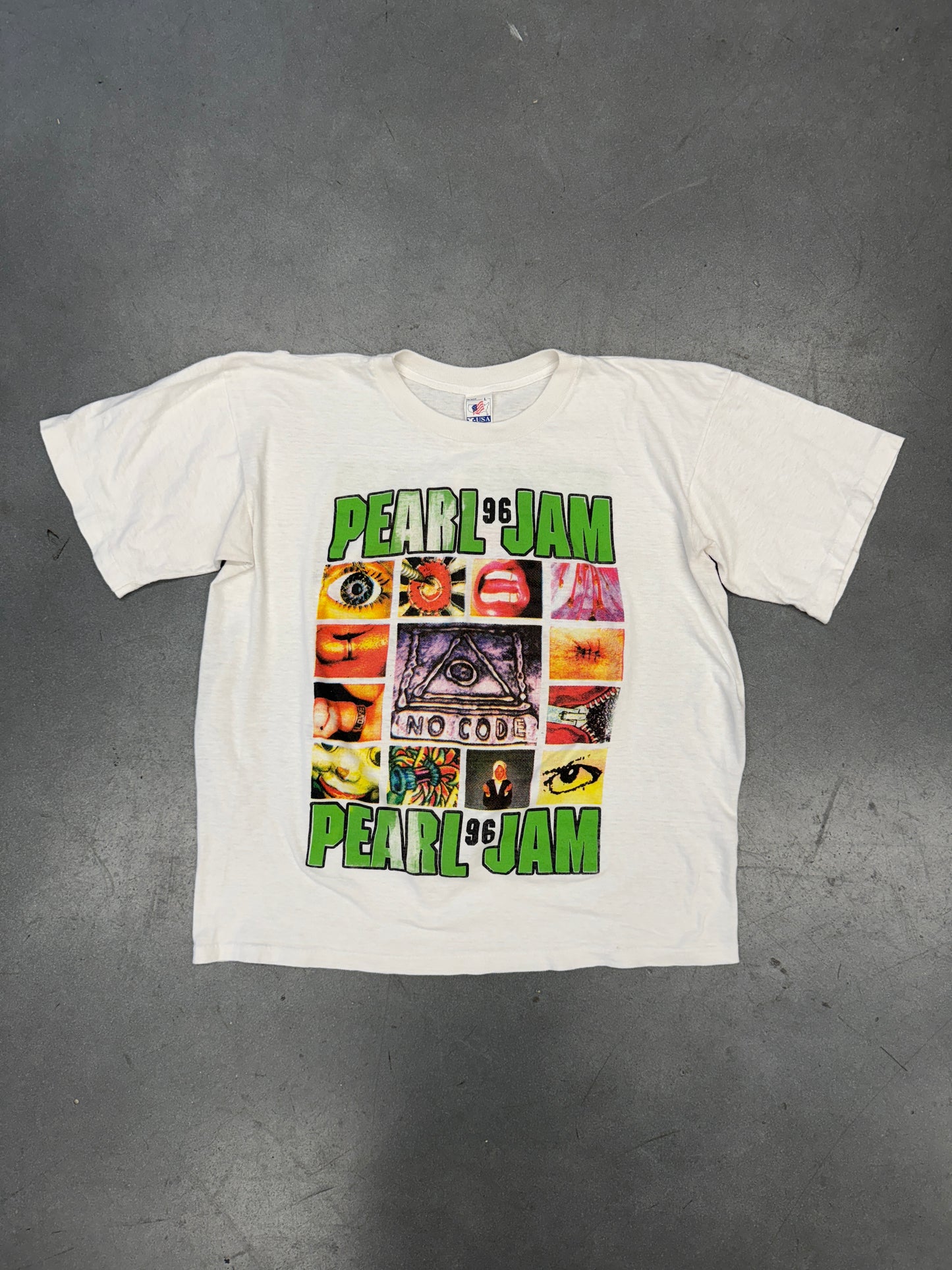1996 PEARL JAM NO CODE TICKET MASTER SUCKS TARGET TEE (T-USA TAG)