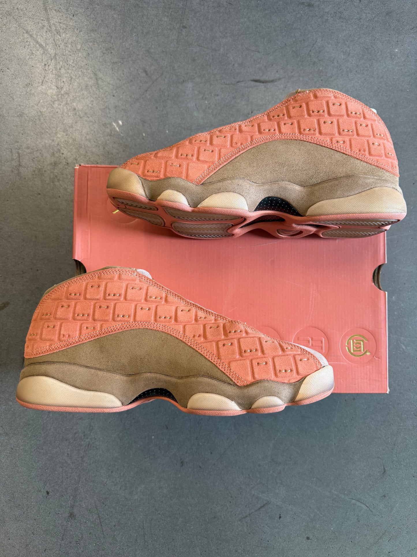 2018 SIZE 10 CLOT JORDAN 13 RETRO LOW SEPIA STONE (NEW WITH BOX)