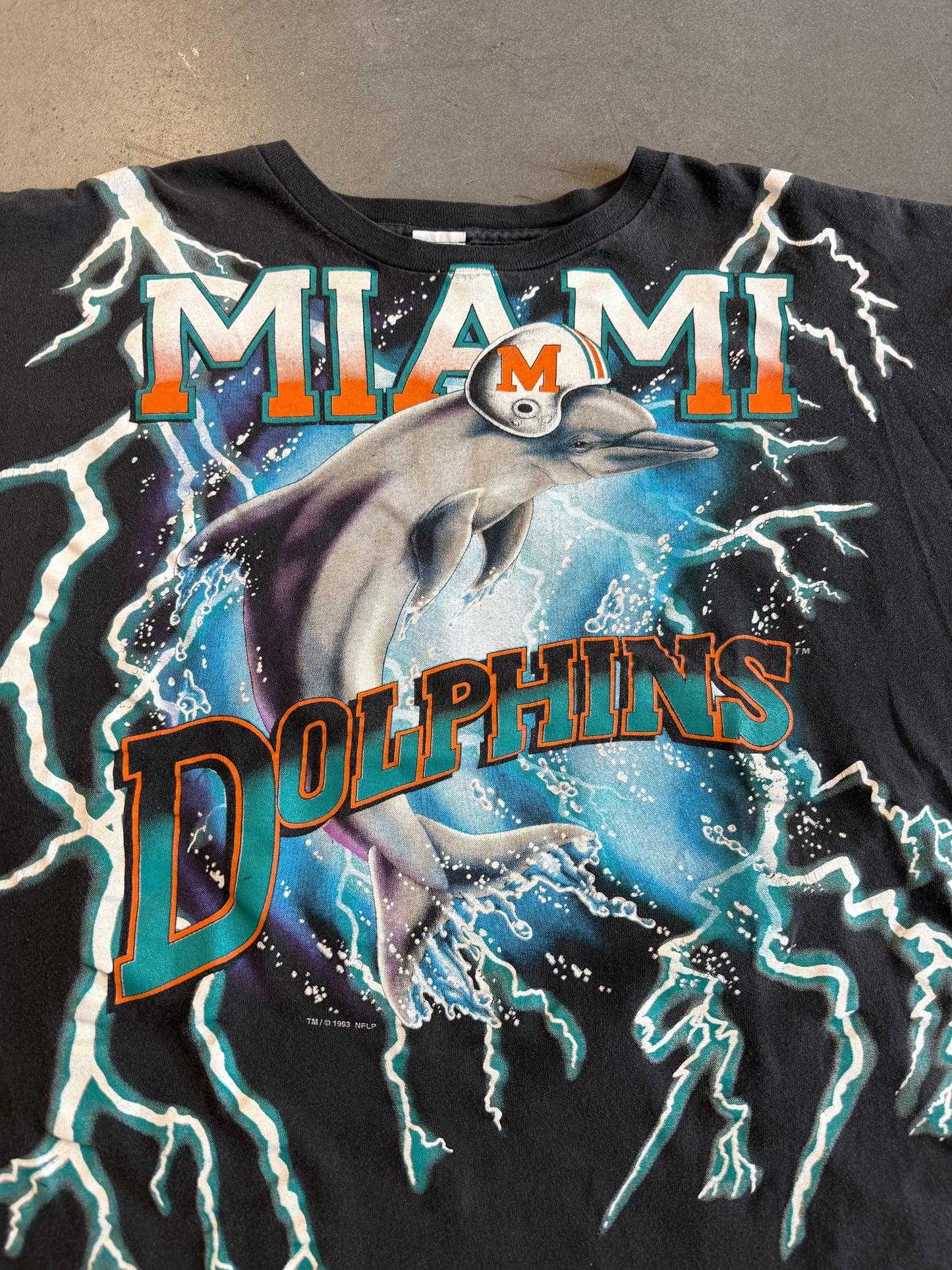 1993 MIAMI DOLPHINS SALEM LIGHTNING AMERICAN THUNDER TEE (SALEM SPORTSWEAR TAG)