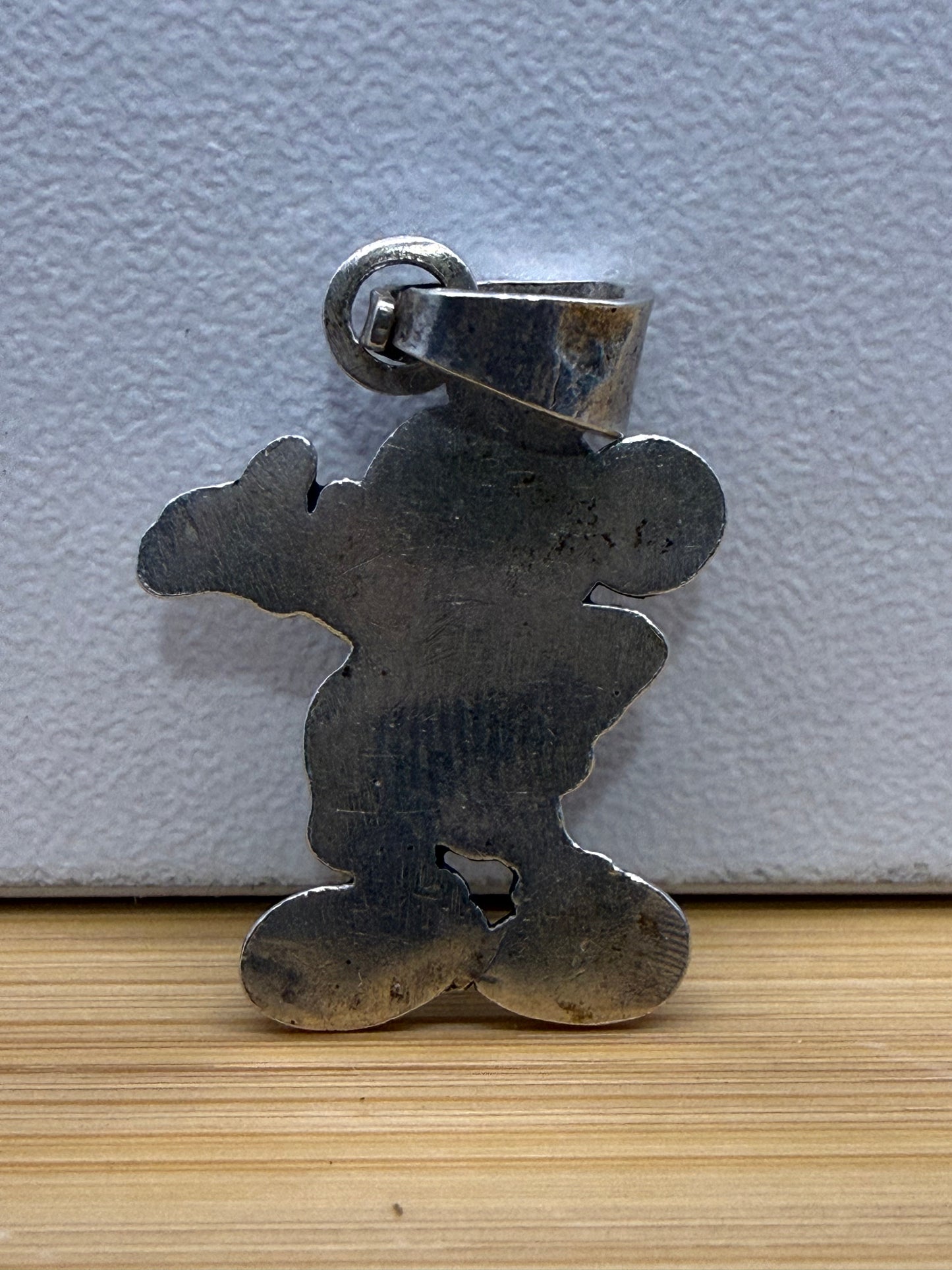 VINTAGE DISNEY MICKEY MOUSE SILVER PENDANT