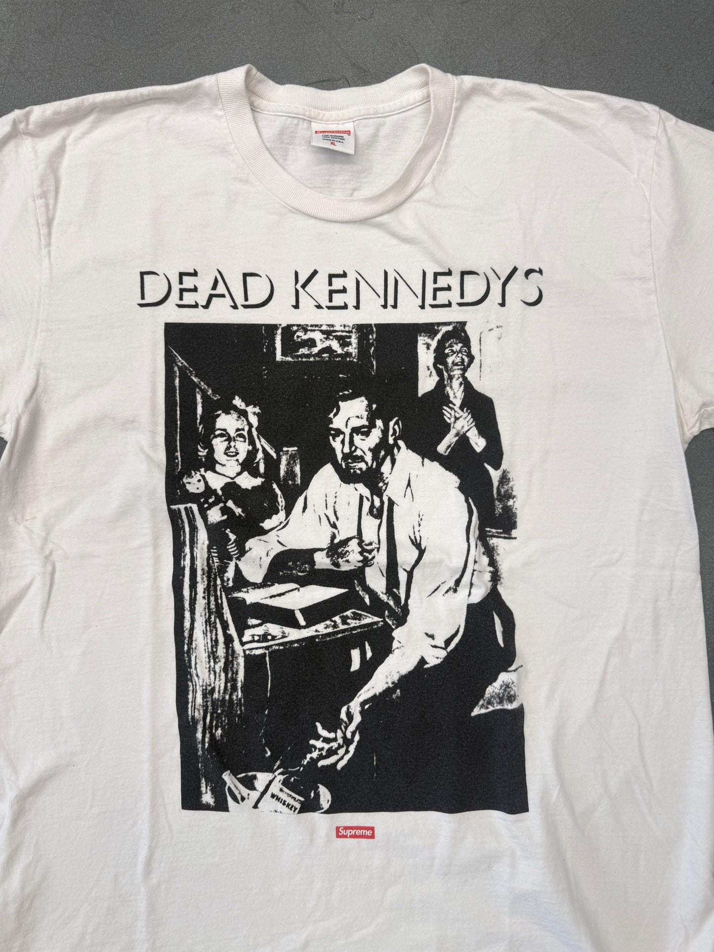 SS14 SUPREME DEAD KENNEDYS "TOO DRUNK TO FUCK" TEE