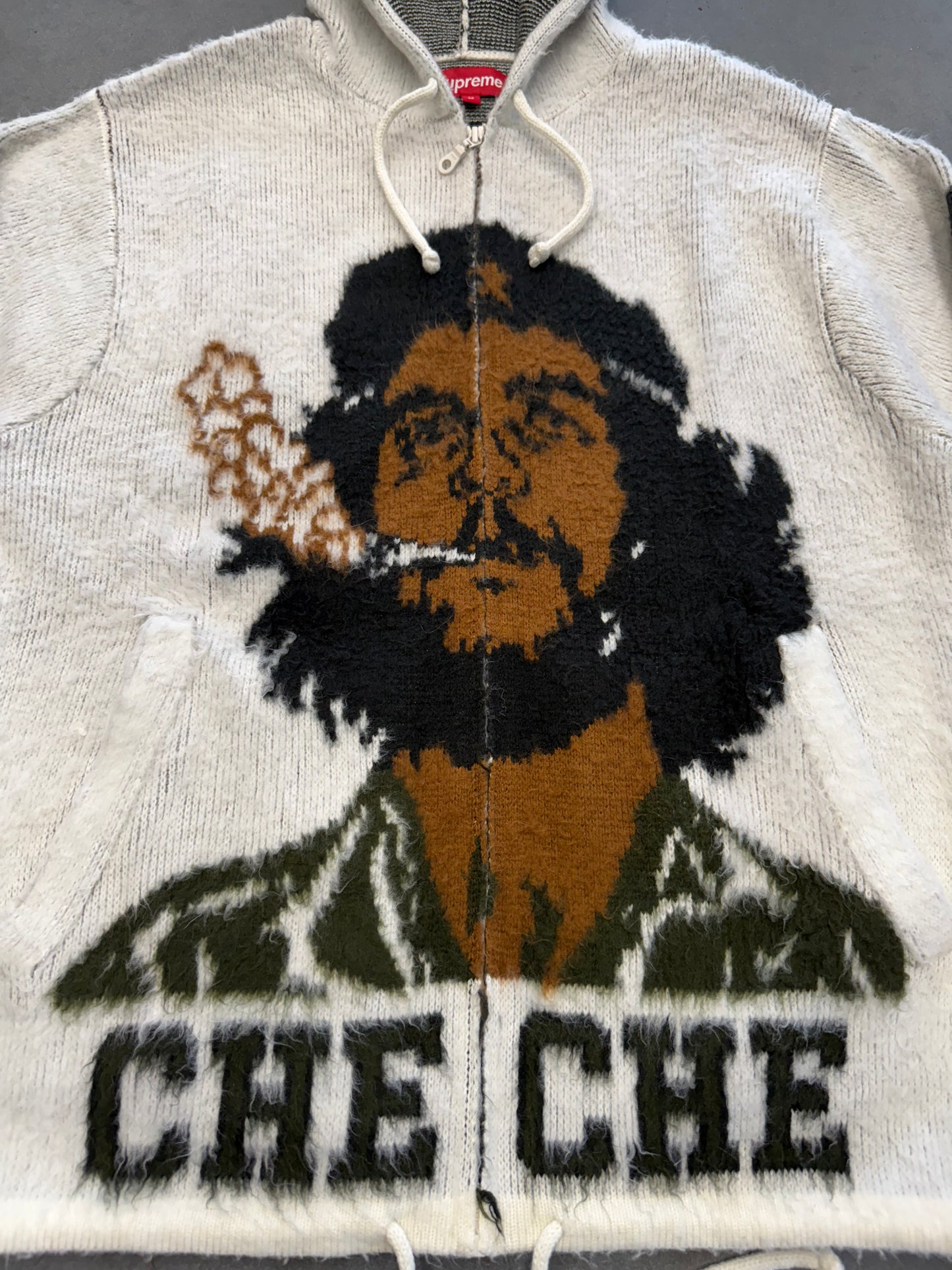 SS21 SUPREME CHE HOODED ZIP UP SWEATER