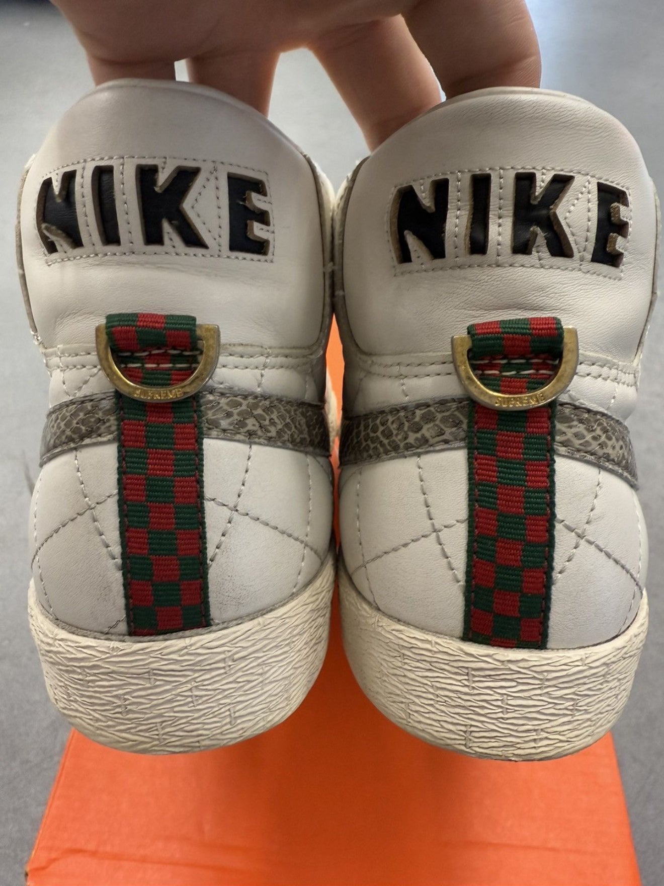 SIZE 12 2006 NIKE SB SUPREME BLAZER (PRE-OWNED, WITH REPLACEMENT BOX)