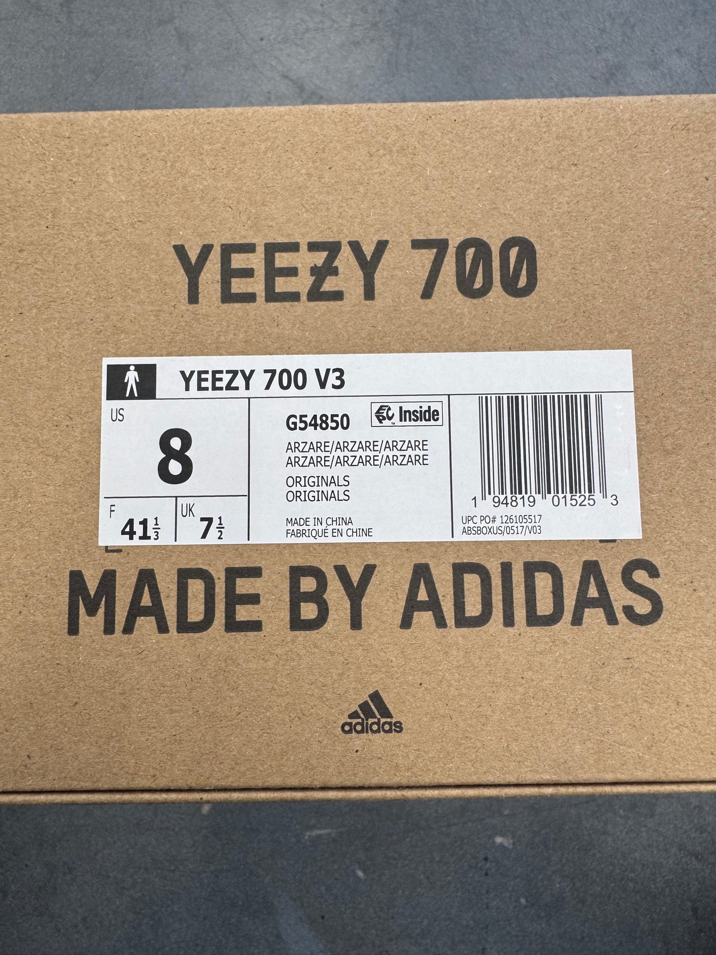 2020 SIZE 8 YEEZY 700 V3 ARZARETH (NEW WITH BOX)