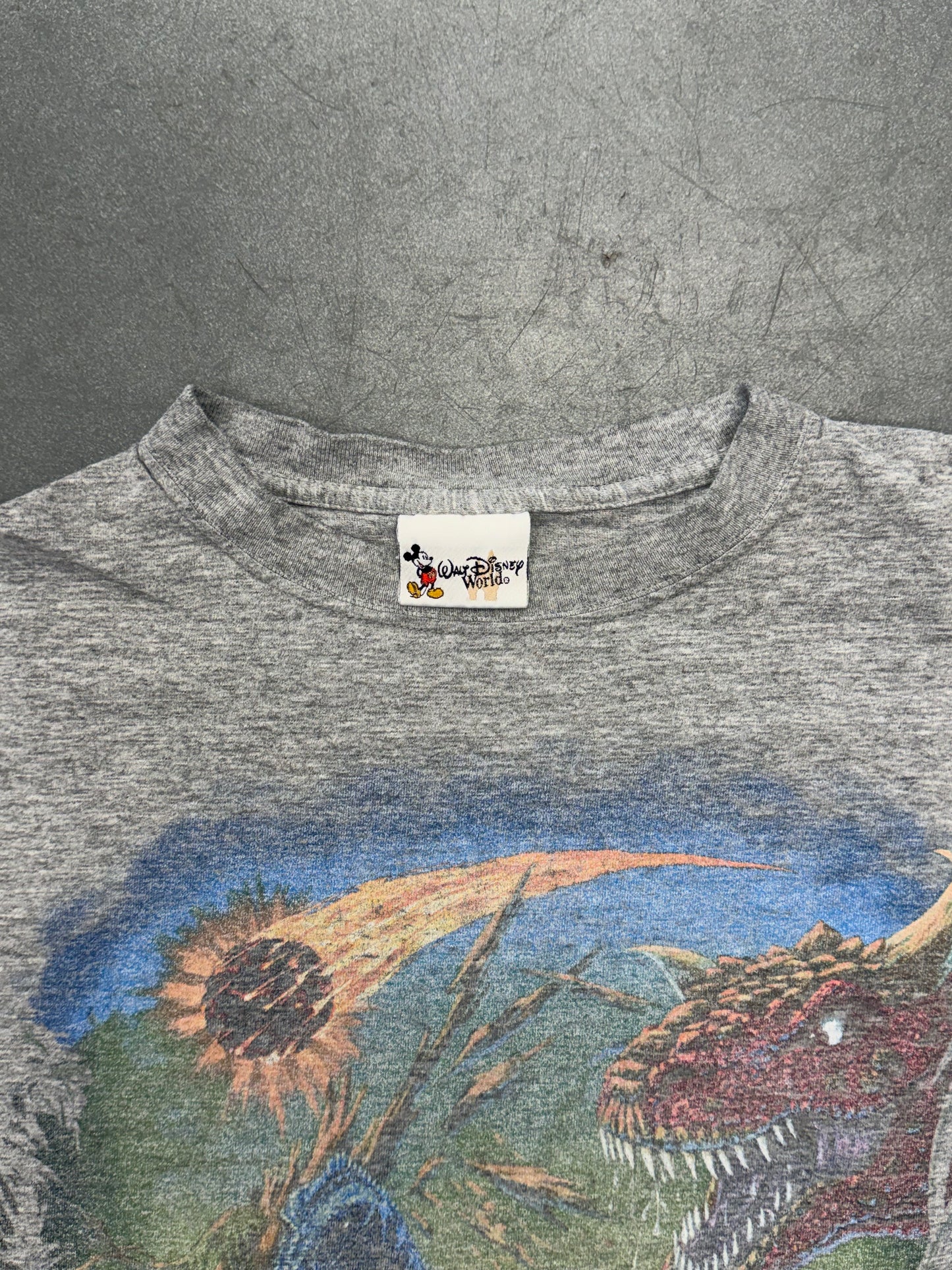 VINTAGE DISNEY "COUNTDOWN TO EXTINCTION" TEE (DISNEY TAG)