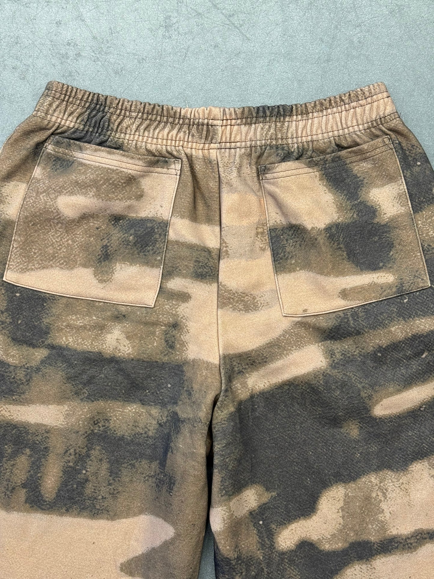 CJ X NIKE T-REXX CAMO SHORTS XL