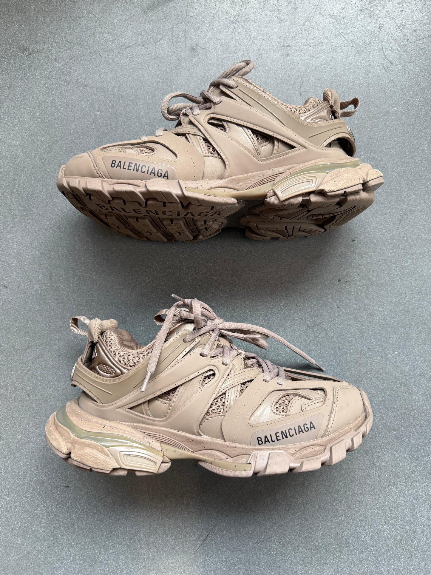 SIZE 37 BALENCIAGA WOMEN'S TRACK SNEAKER RECYCLED SOLE  "BEIGE" (PRE-OWNED NO BOX)