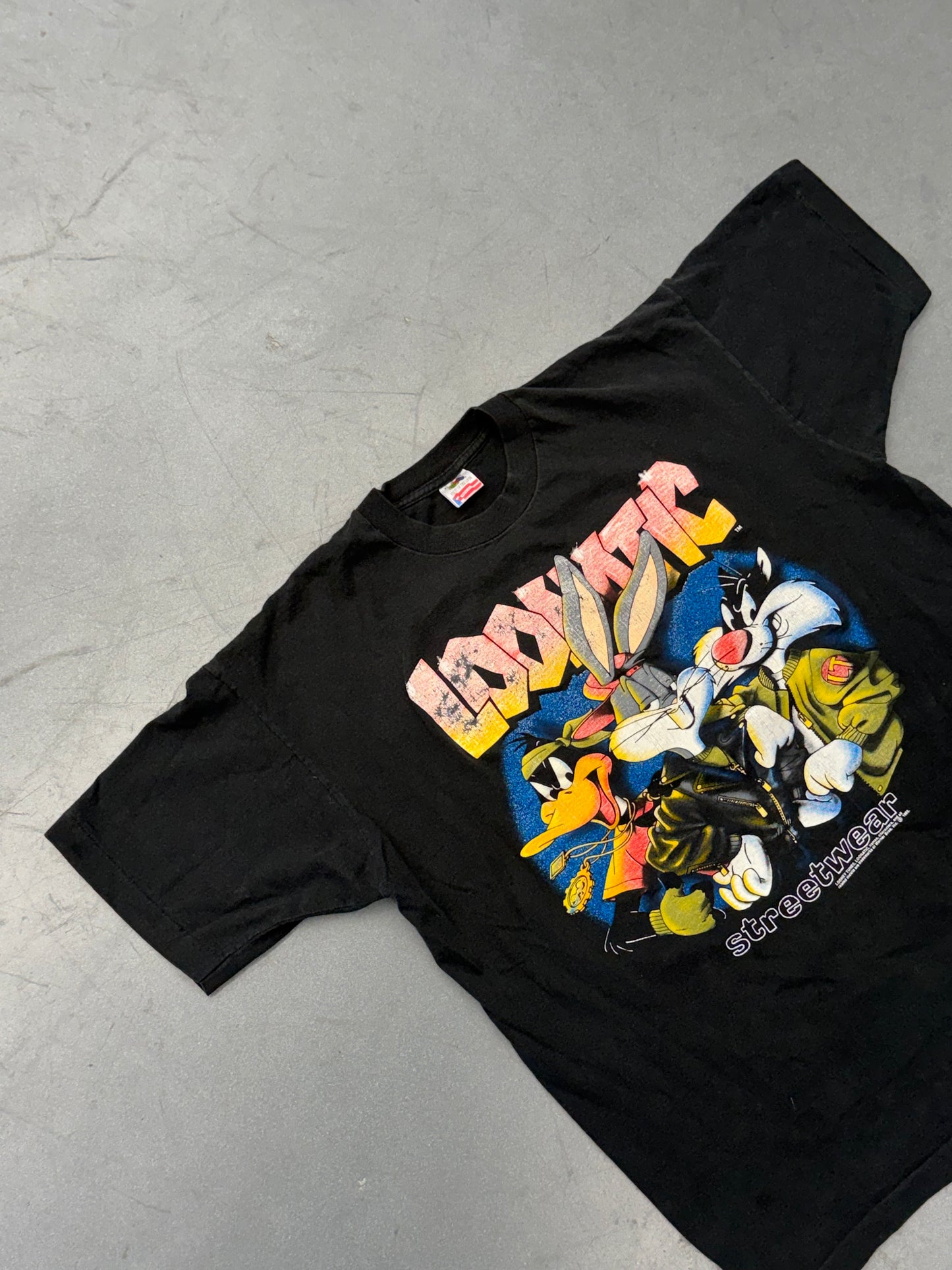 1992 LOONEY TUNES LOONATIC STREETWEAR TEE (FOTL TAG)