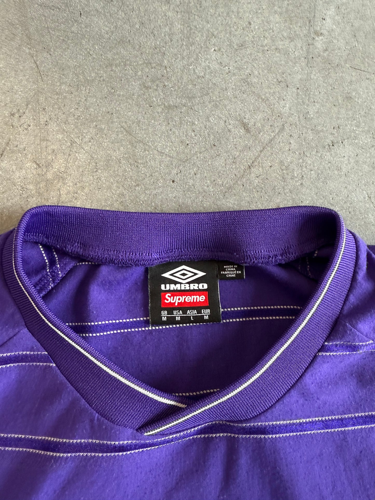 SS25 SUPREME UMBRO STRIPE SOCCER JERSEY TEE - PURPLE