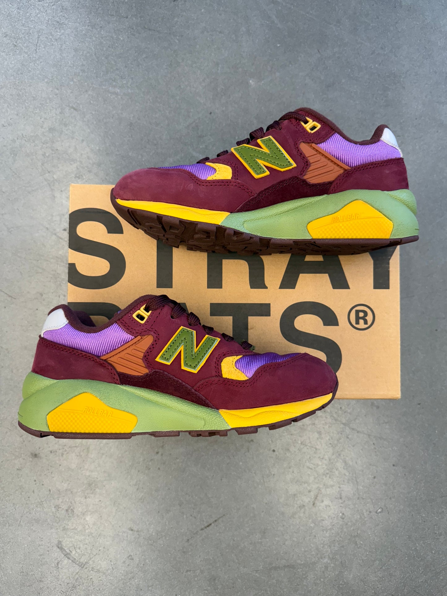 2022 SIZE 5 NEW BALANCE 580 STRAY RATS MAROON PURPLE (PRE-OWNED WITH BOX)