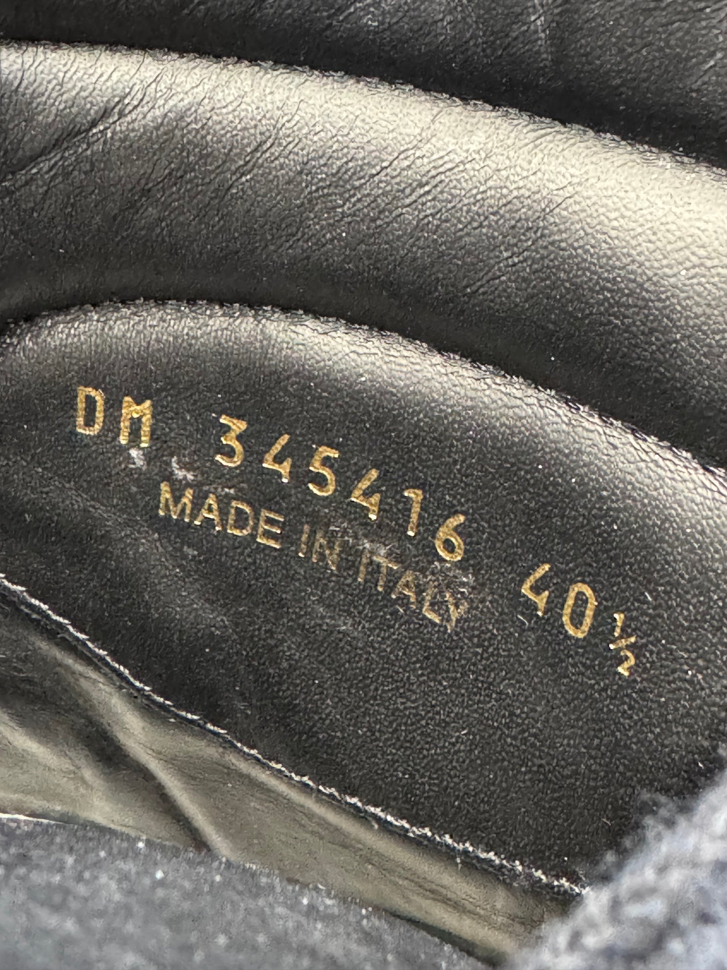 SIZE 40.5 YSL SAINT LAURENT PARIS HI TOP LEATHER SNEAKERS BLACK/SILVER (PRE-OWNED WITH BOX)