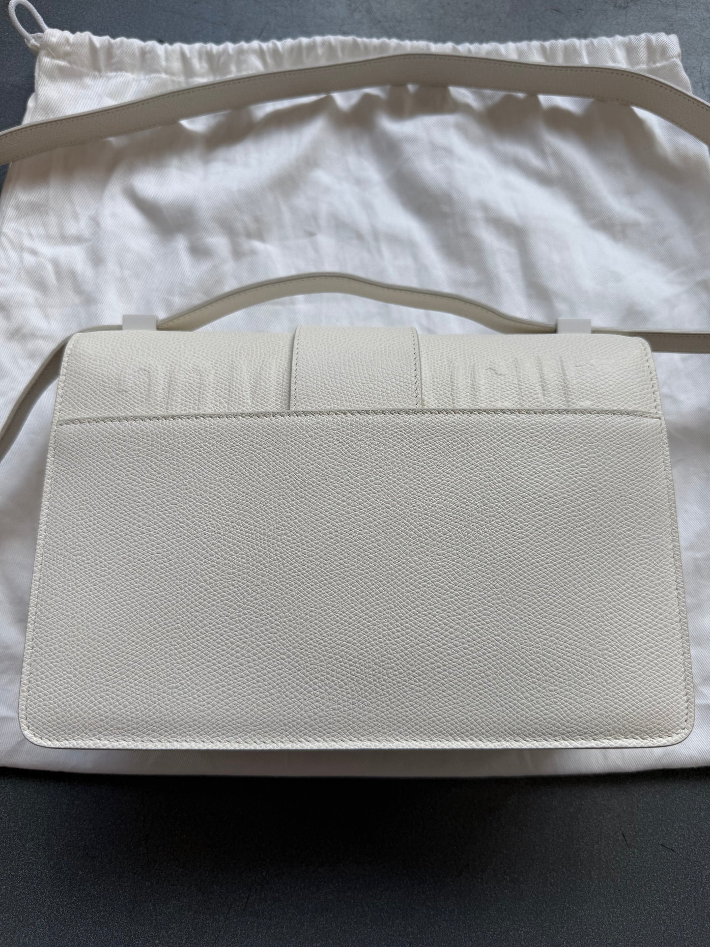 CHRISTIAN DIOR MONTAIGNE 30 HANDBAG - WHITE (PRE-OWNED WITH DUSTBAG) (TANIA)