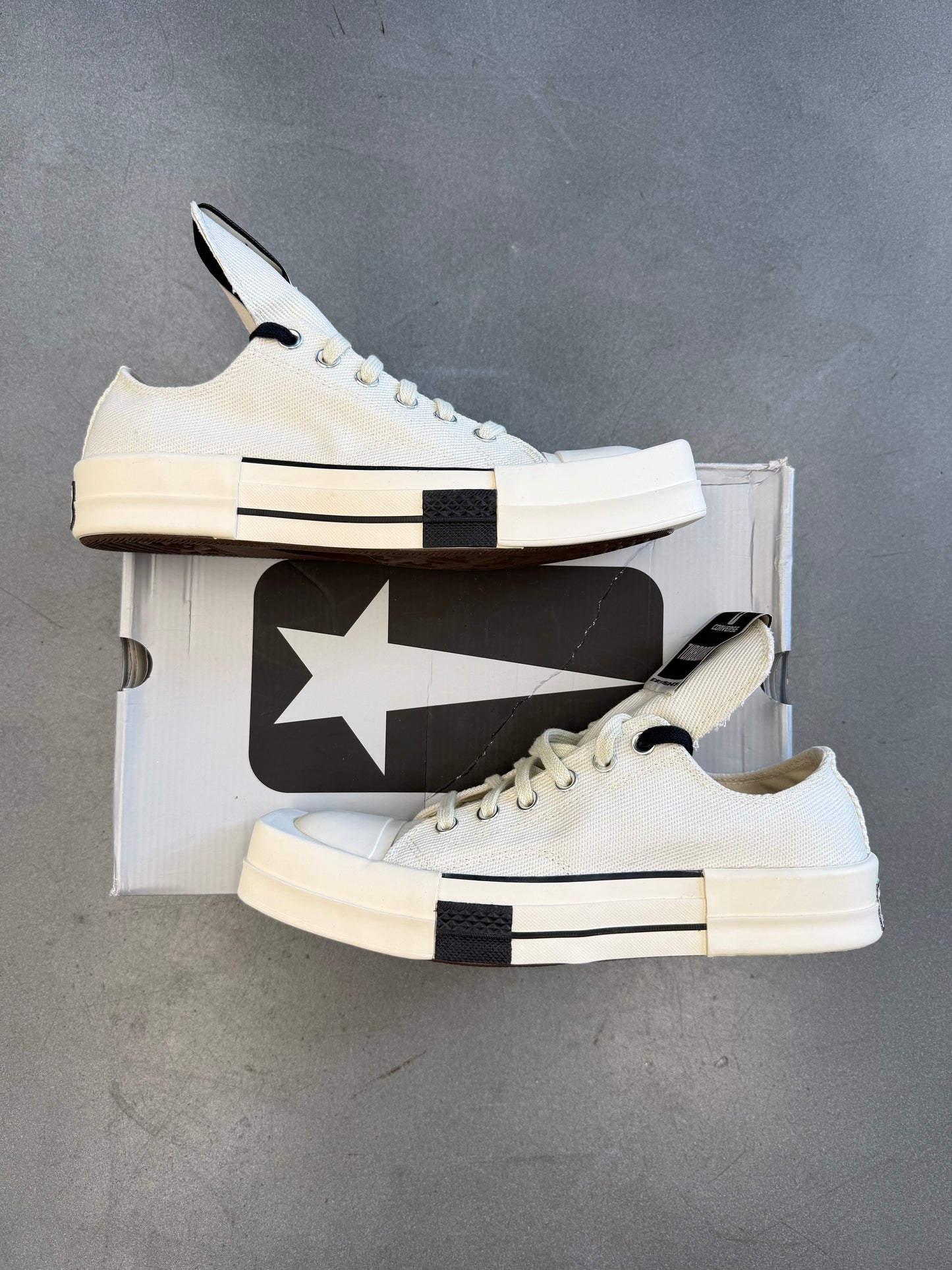 2021 SIZE 8 CONVERSE TURBODRK CHUCK TAYLOR ALL STAR 70 OX RICK OWENS DRKSHDW LOW WHITE (WITH BOX)