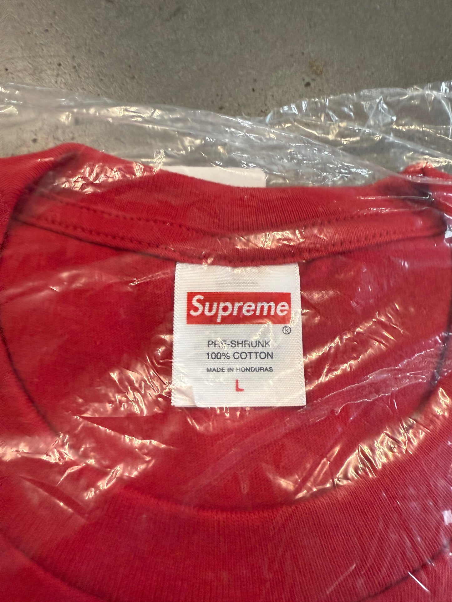 FW25 SUPREME PLAYBOI CARTI PHOTO TEE - RED (L) (NEW)