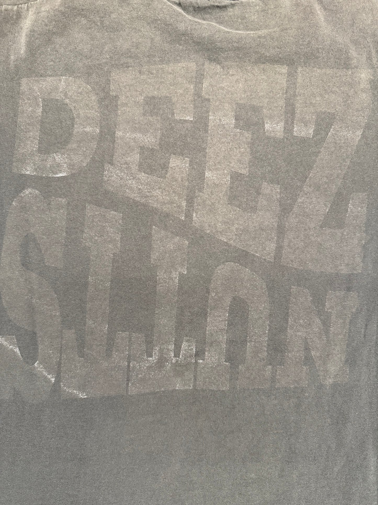 90’S DR. DRE WHO? DEEZ NUTS TEE (PULLED TAG)