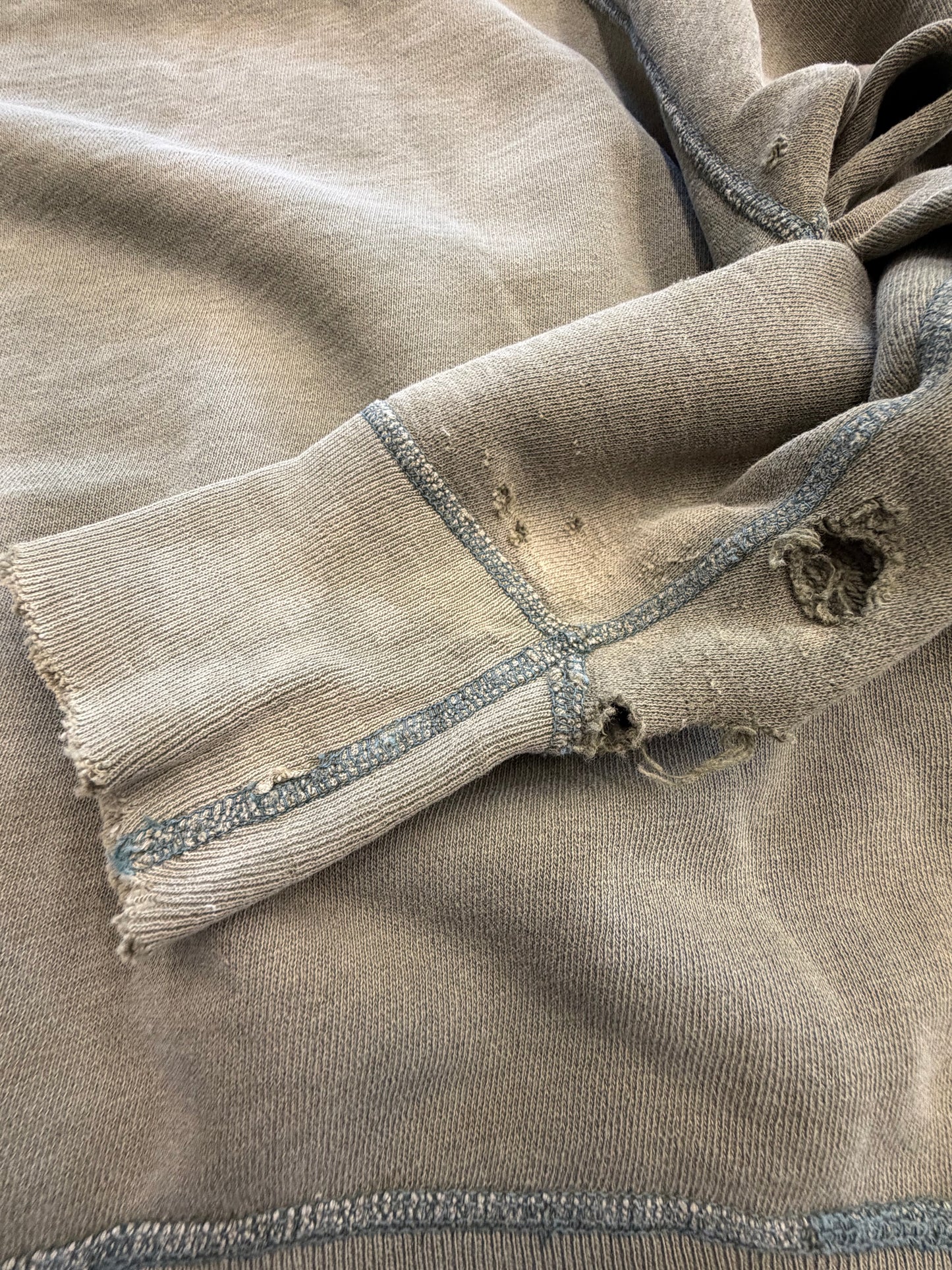 60'S BROWN UNIVERSITY DISTRESSED CREWNECK