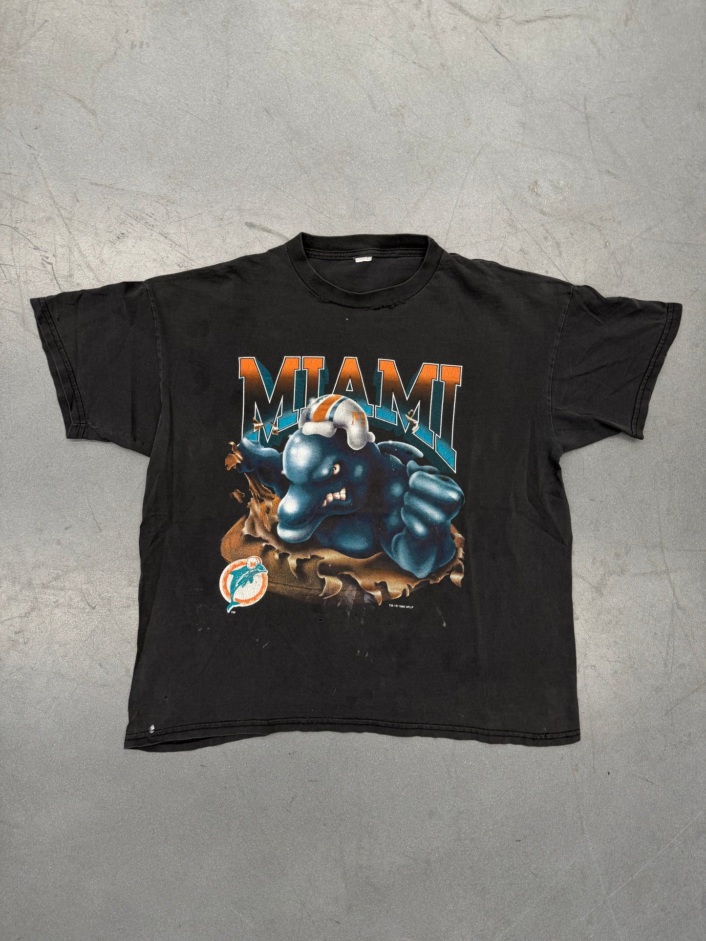 1995 MIAMI DOLPHINS NFLP BREAKTHROUGH FADED TEE (PULLED TAG)