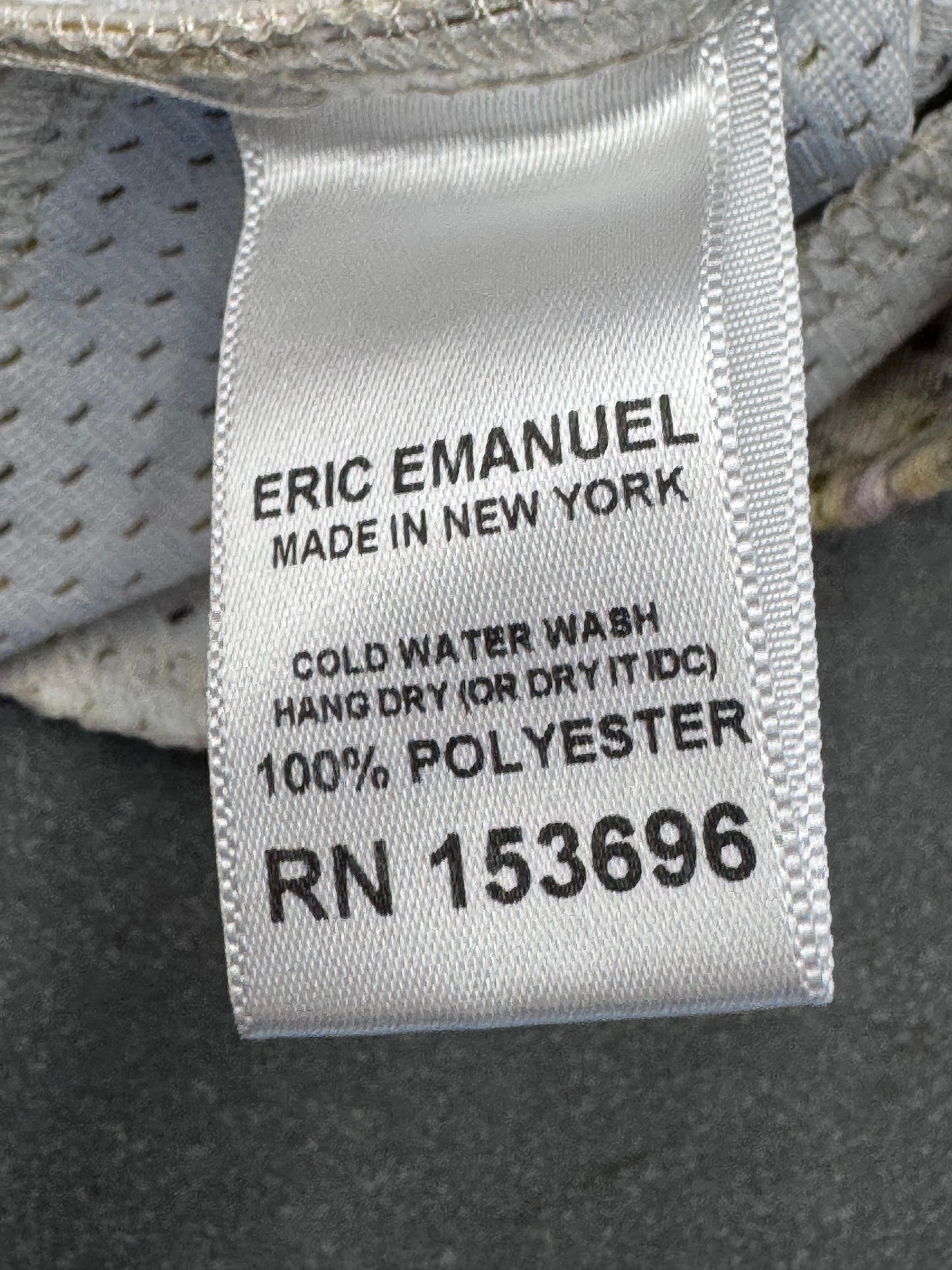 SS20 ERIC EMANUEL EE BASIC RUG SHORT - GRAY/YELLOW