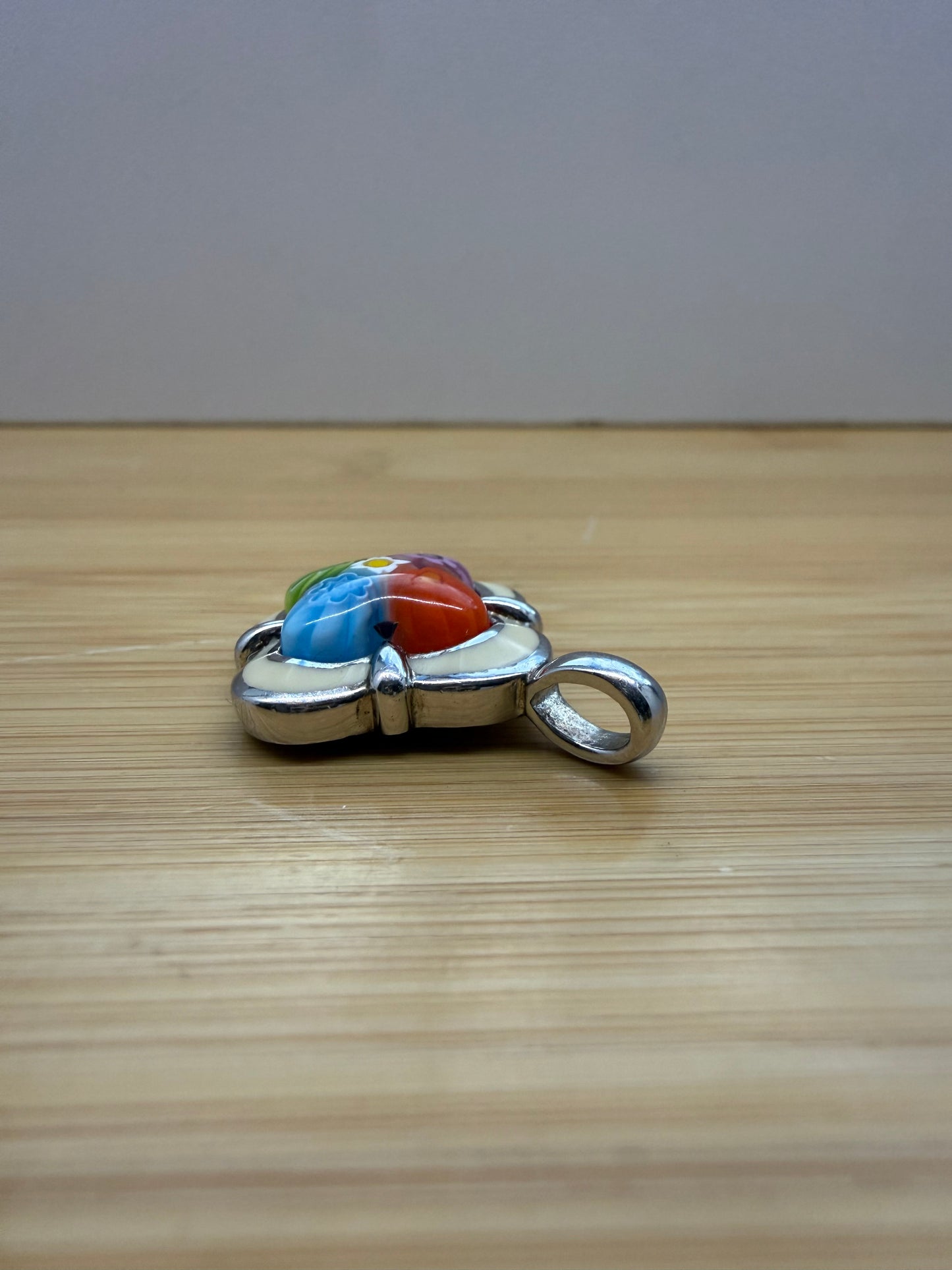 ALAN K. QUATREFOIL MILLEFIORI MURANO GLASS MULTICOLOR FLOWERS CLOVER SILVER PENDANT