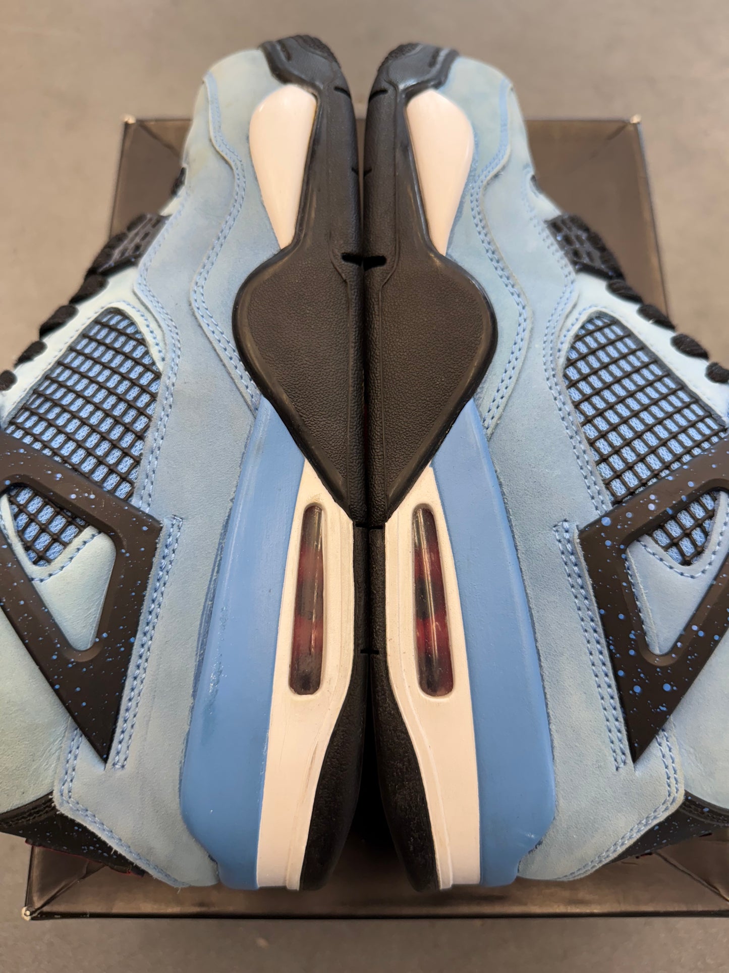SIZE 10 JORDAN 4 RETRO TRAVIS SCOTT CACTUS JACK (PRE-OWNED WITH BOX)