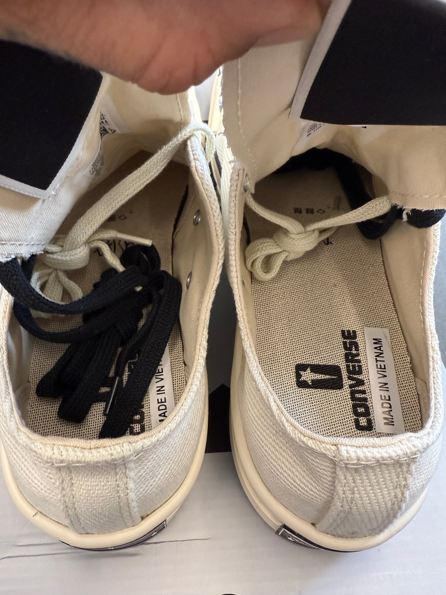 2021 SIZE 8 CONVERSE TURBODRK CHUCK TAYLOR ALL STAR 70 OX RICK OWENS DRKSHDW LOW WHITE (WITH BOX)