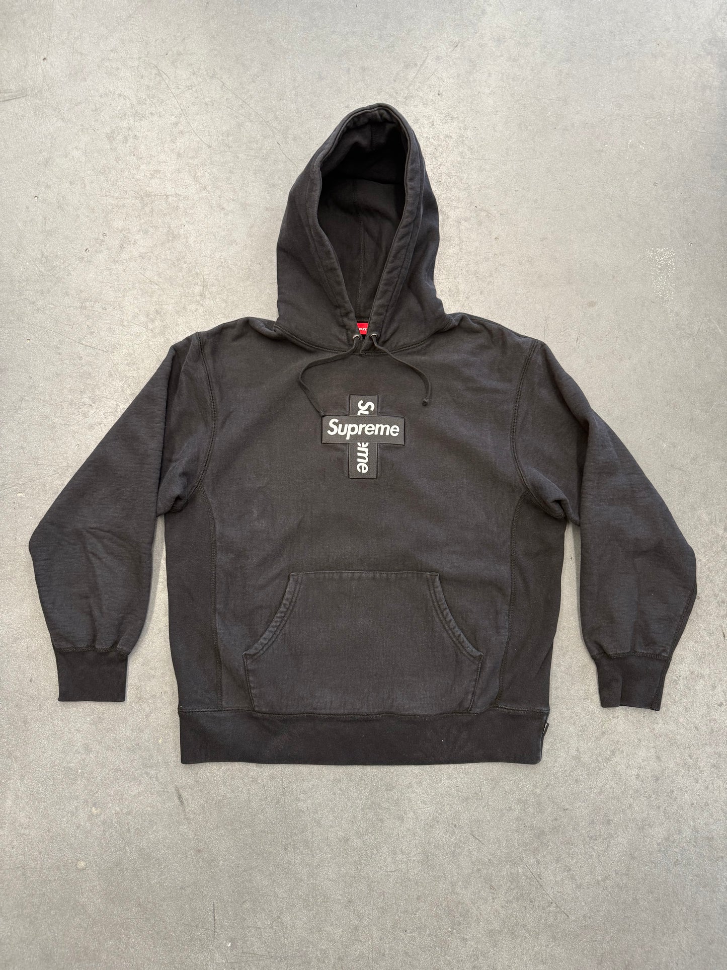 FW20 SUPREME CROSS BOX LOGO HOODED SWEATSHIRT
