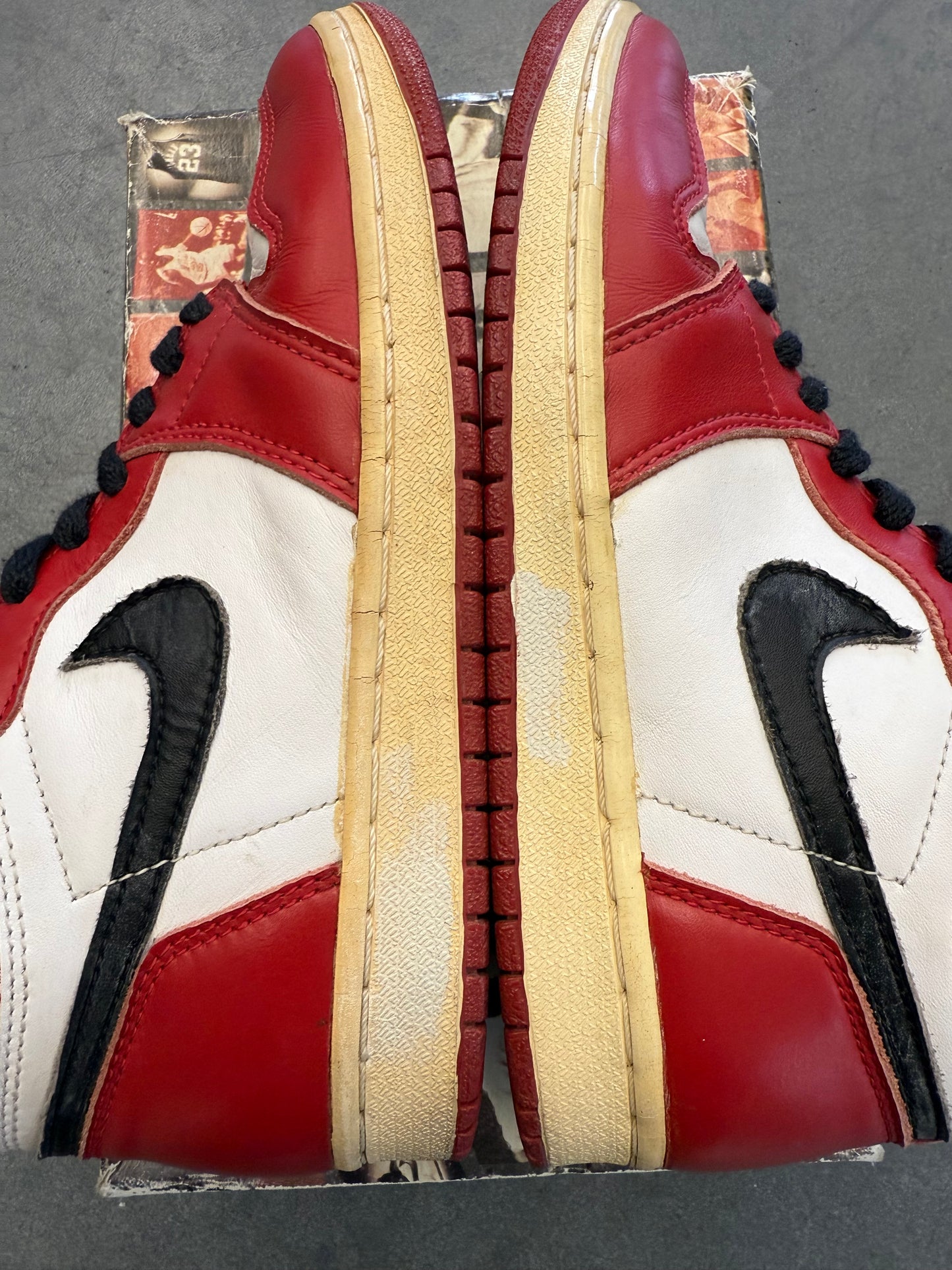 SIZE 7.5 1994 AIR JORDAN 1 CHICAGO HIGH (OG ALL + SIZE 8 BOX)