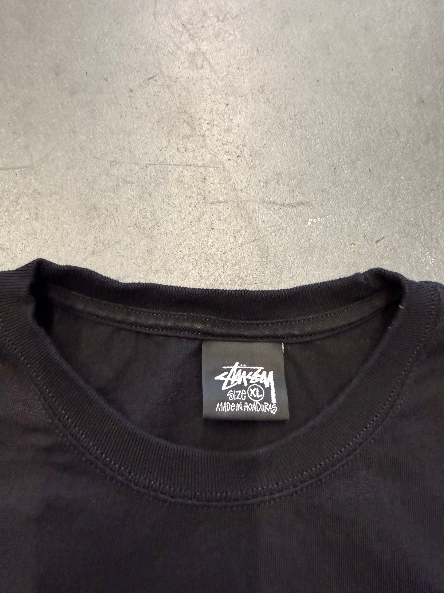 STUSSY OZ WITCH HAND LOGO TEE - BLACK (XL)