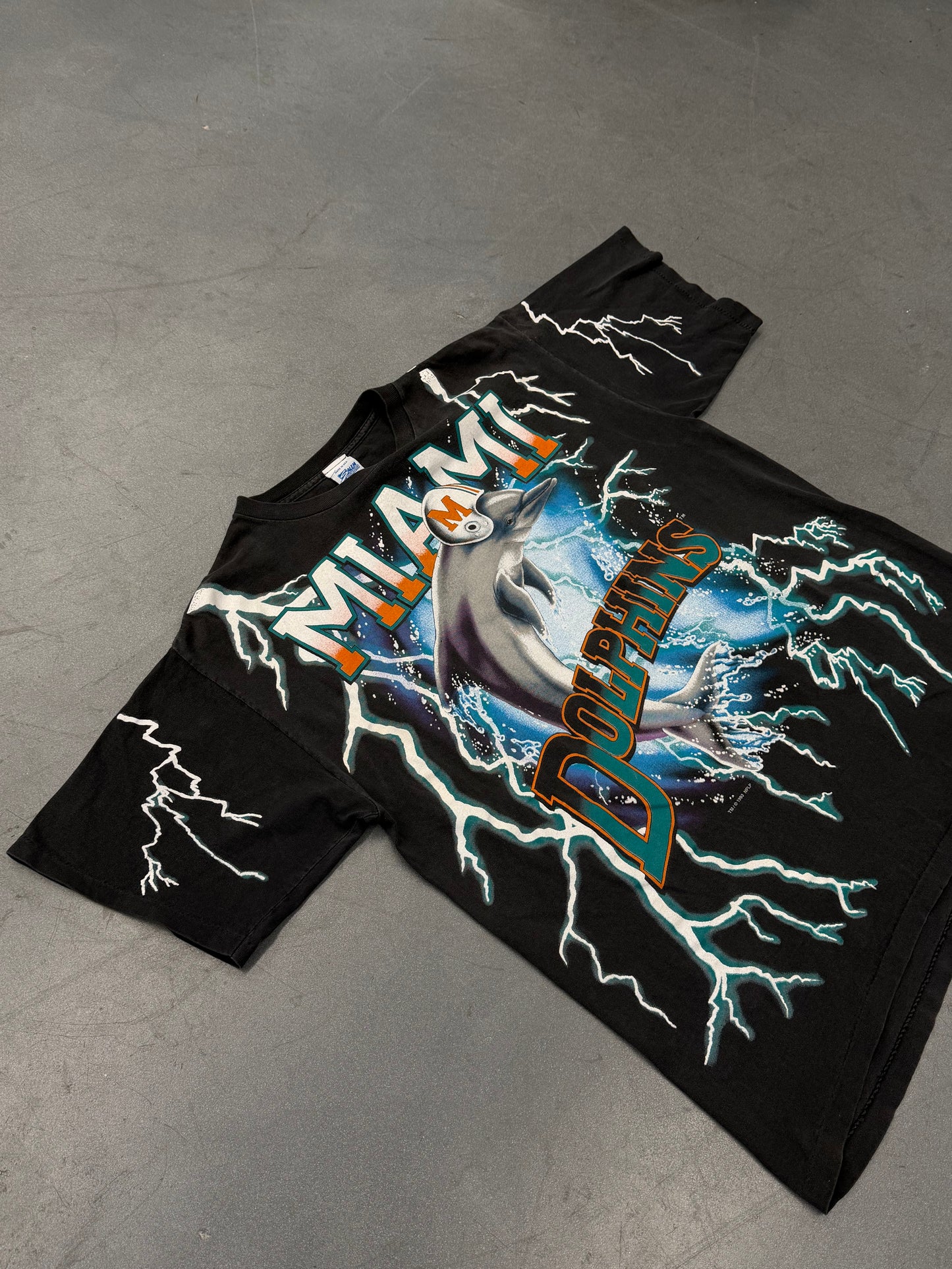 1993 MIAMI DOLPHINS SALEM LIGHTNING AMERICAN THUNDER TEE (SALEM SPORTSWEAR TAG)