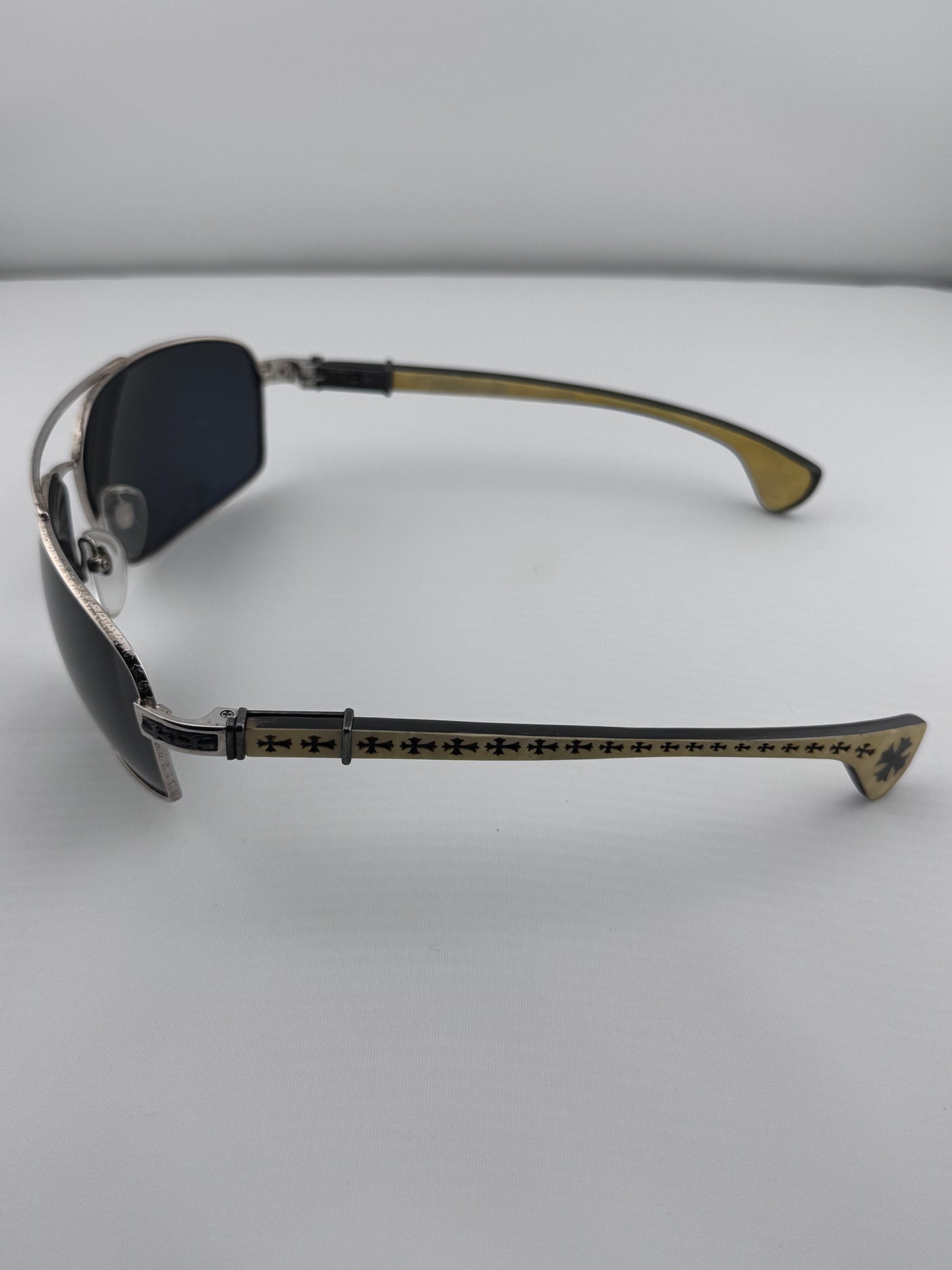 VINTAGE CHROME HEARTS 'THE BEAST III' WOOD CONCH GOLD SUNGLASSES (PRE-OWNED WITH CASE)